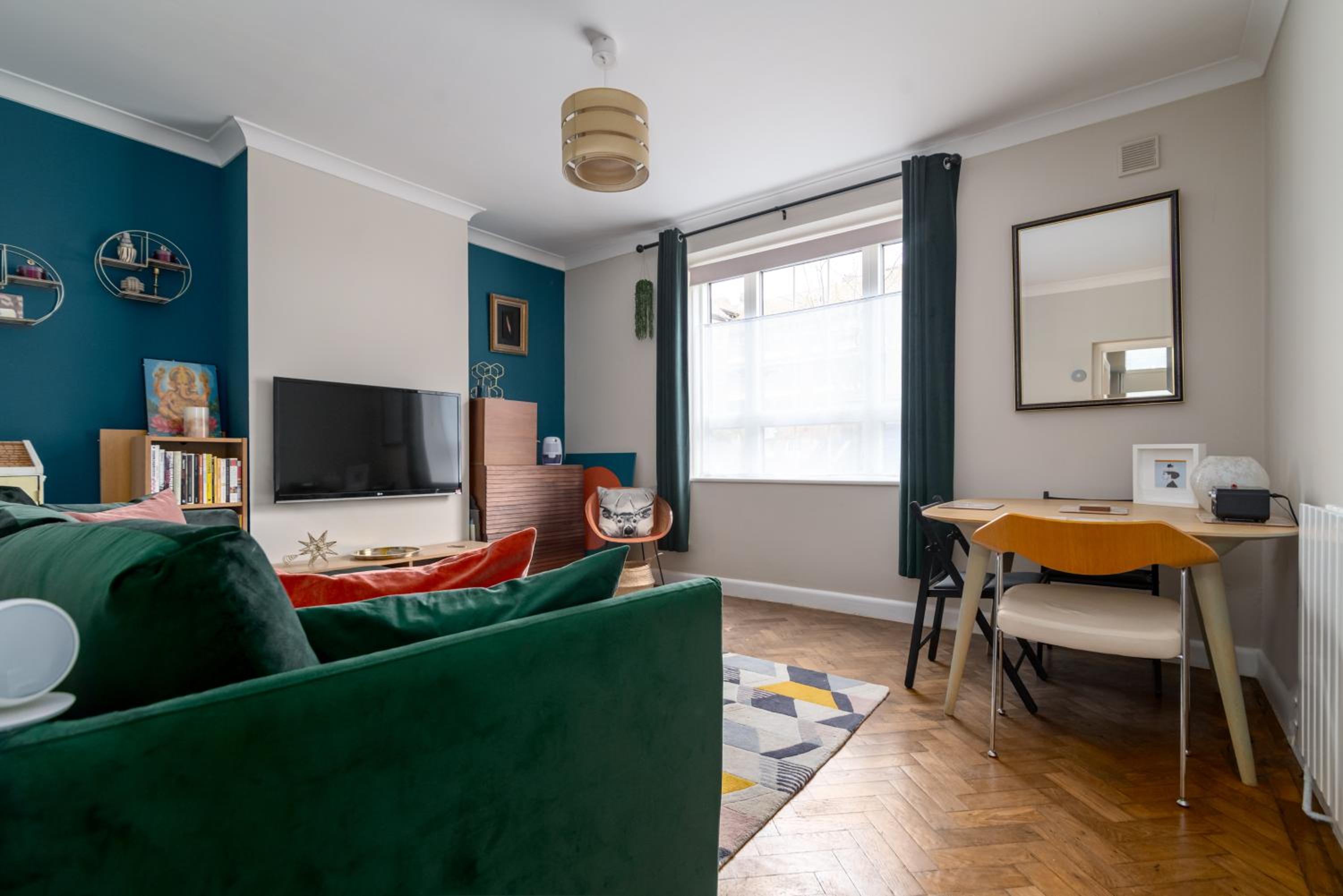 Central London 1 BR Apt in Vauxhall near Big Ben