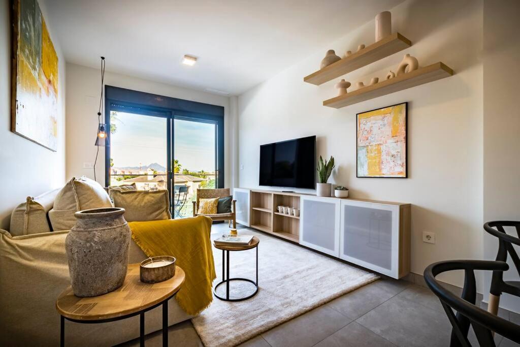 Modern beach apartment Muchavista