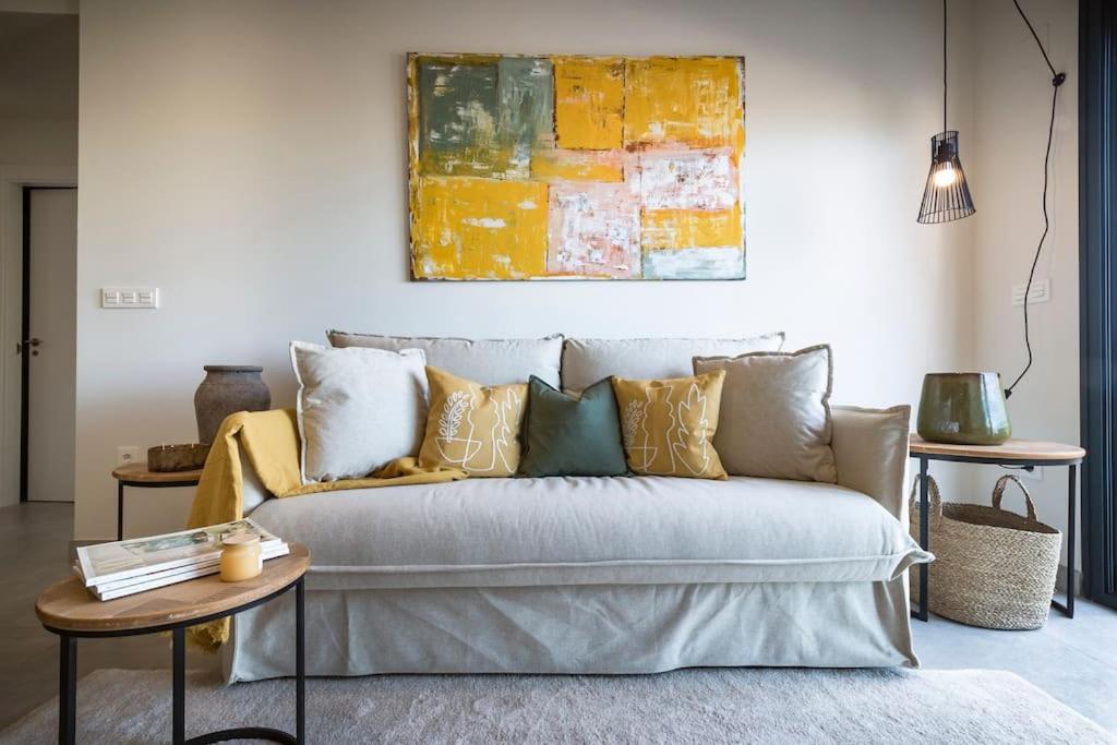 Modern beach apartment Muchavista