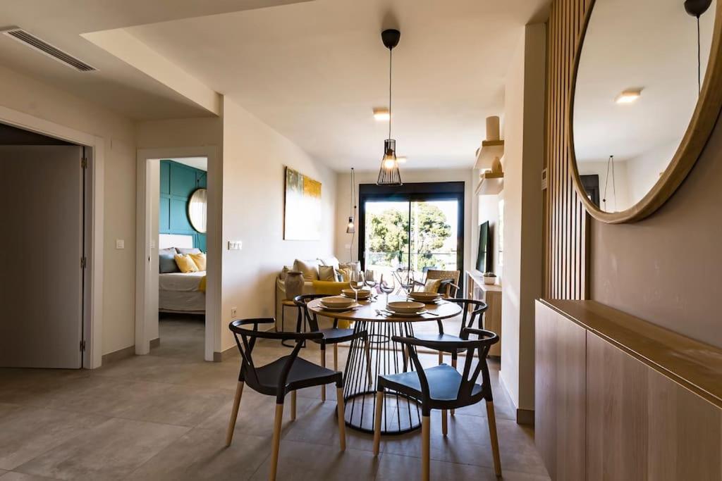 Modern beach apartment Muchavista