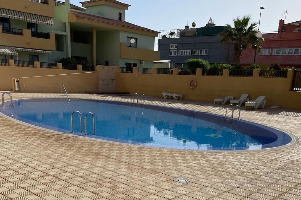 Duplex con piscina cerca del mar