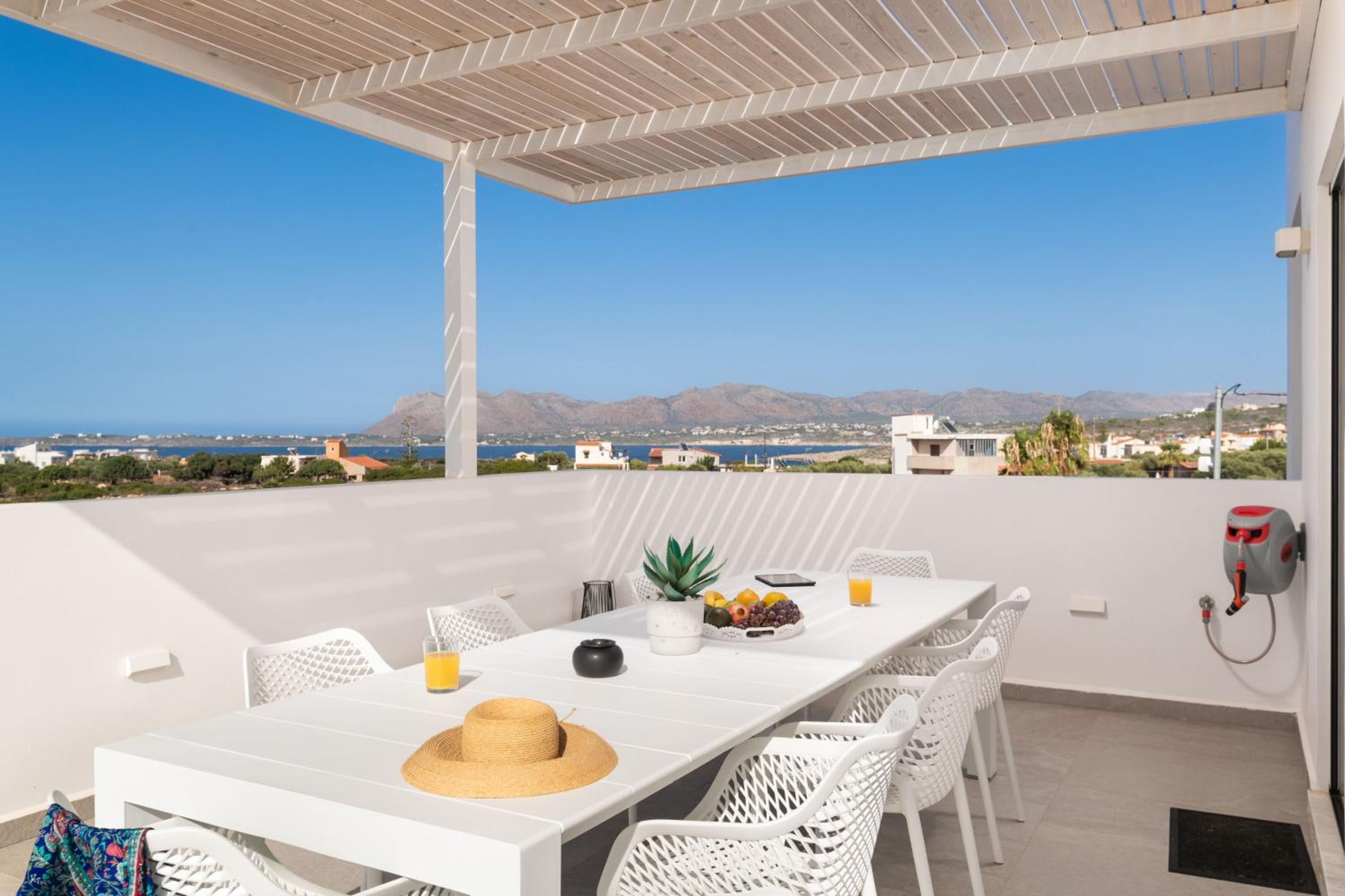 Tholaria Villa