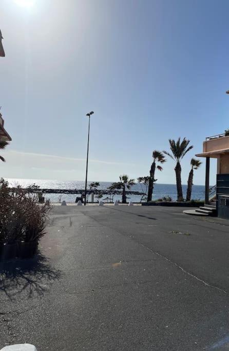 Duplex con piscina cerca del mar