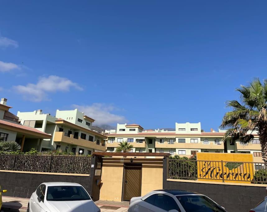 Duplex con piscina cerca del mar