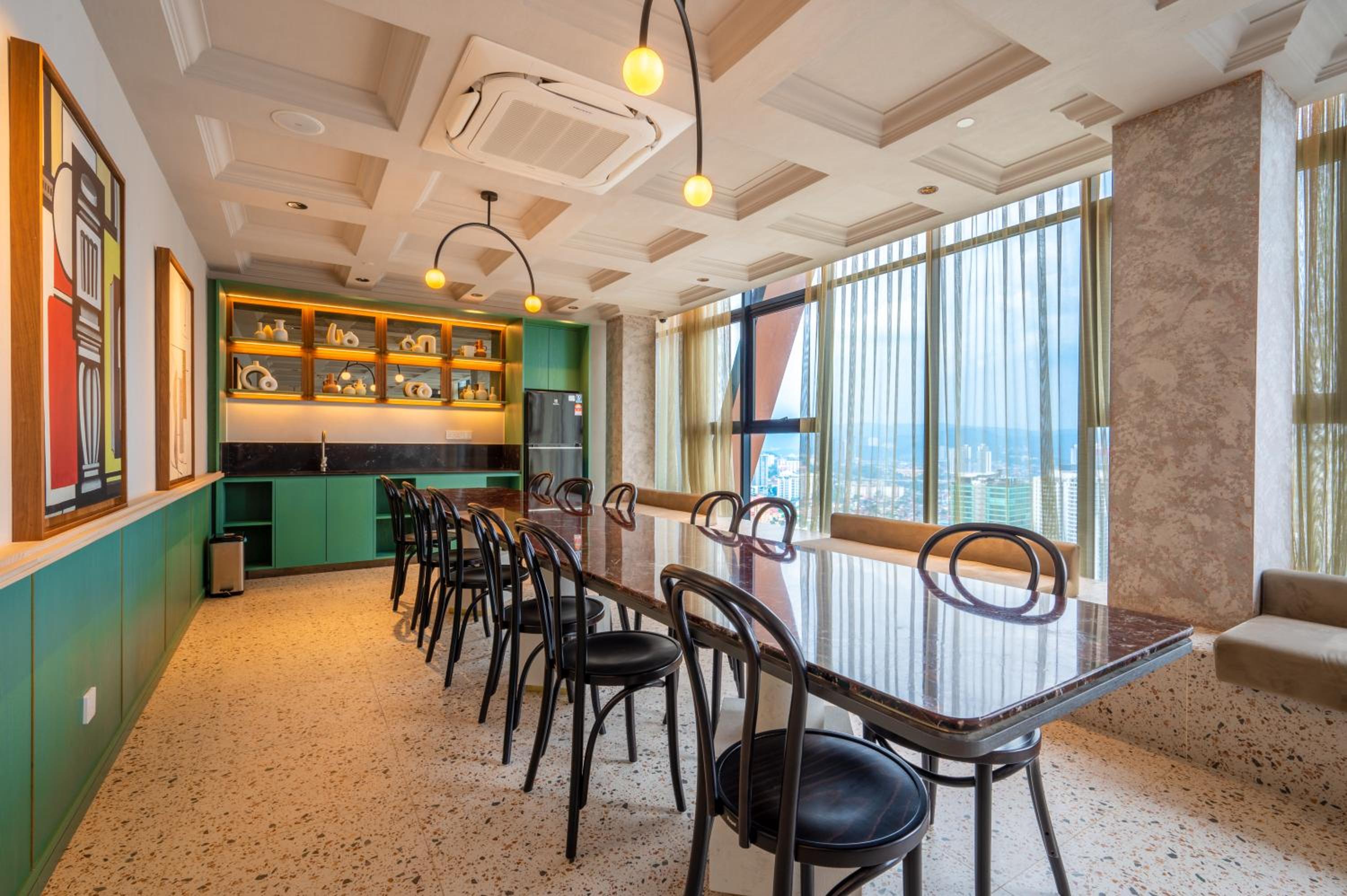 Greystone Scarletz Suites