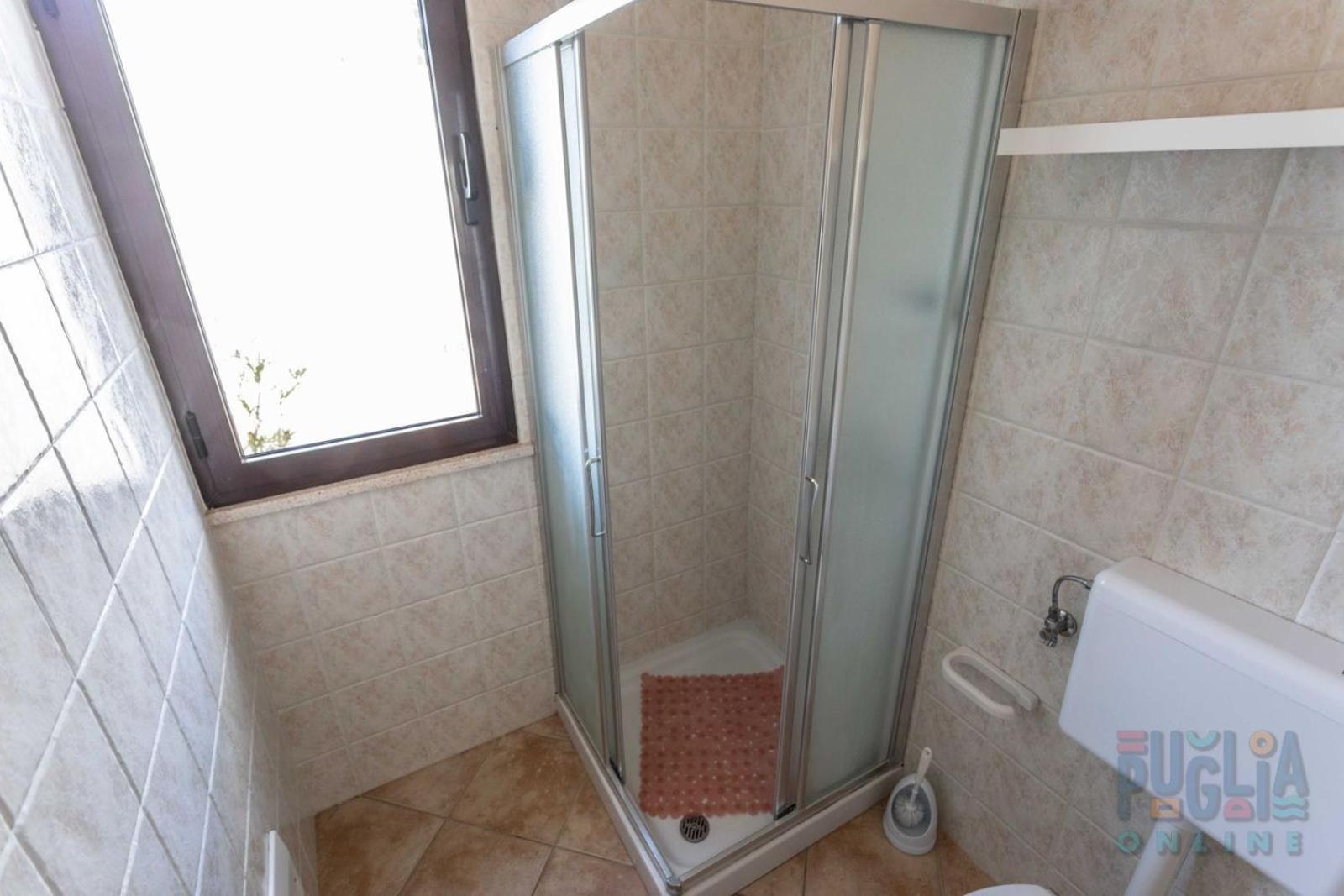 Photo 33