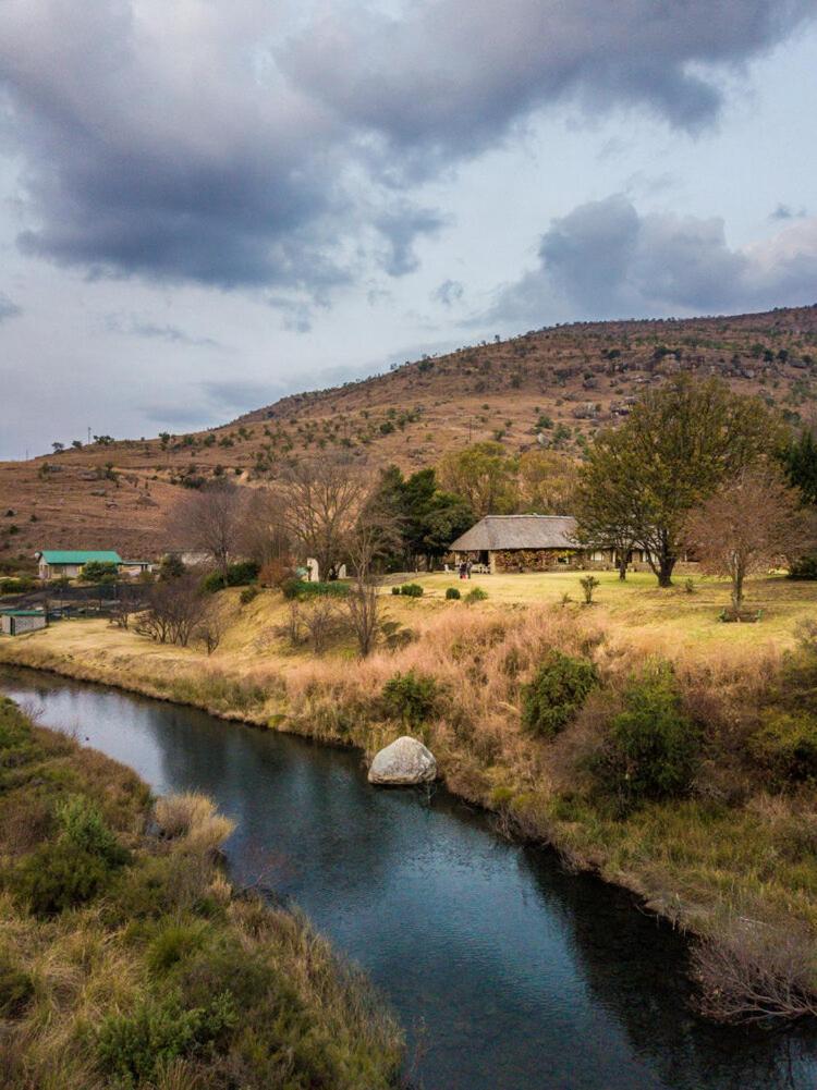 Lolambazo Country House & Cottage - Giants Castle Drakensberg