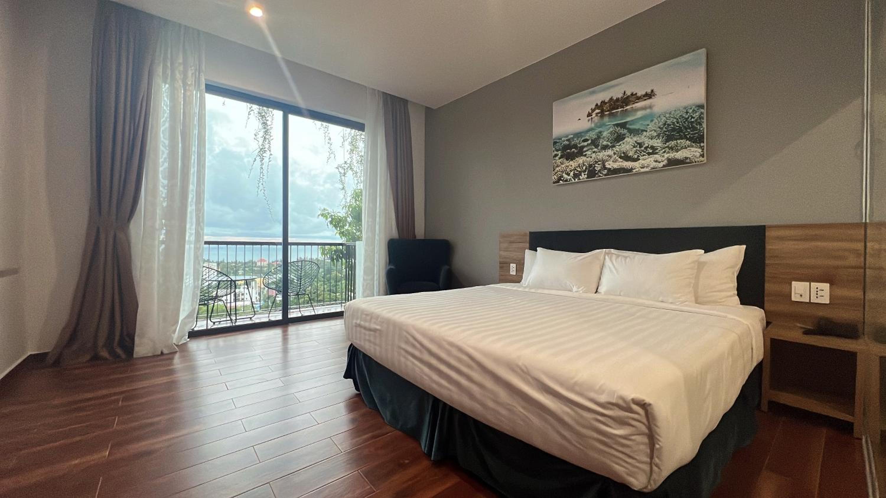 Tom Hill Boutique Resort & Spa - Sea View