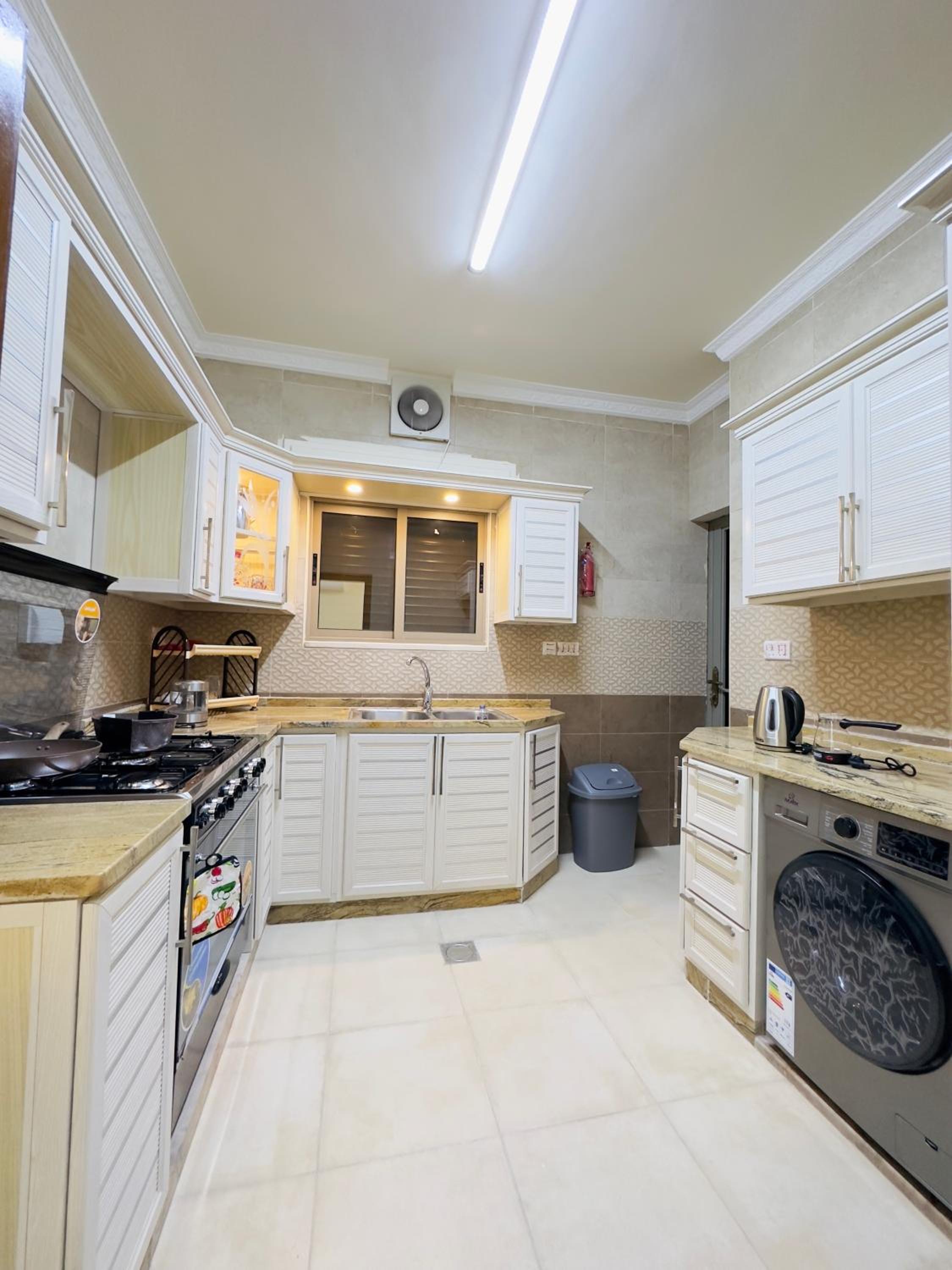 ENG-Murjan Apartment