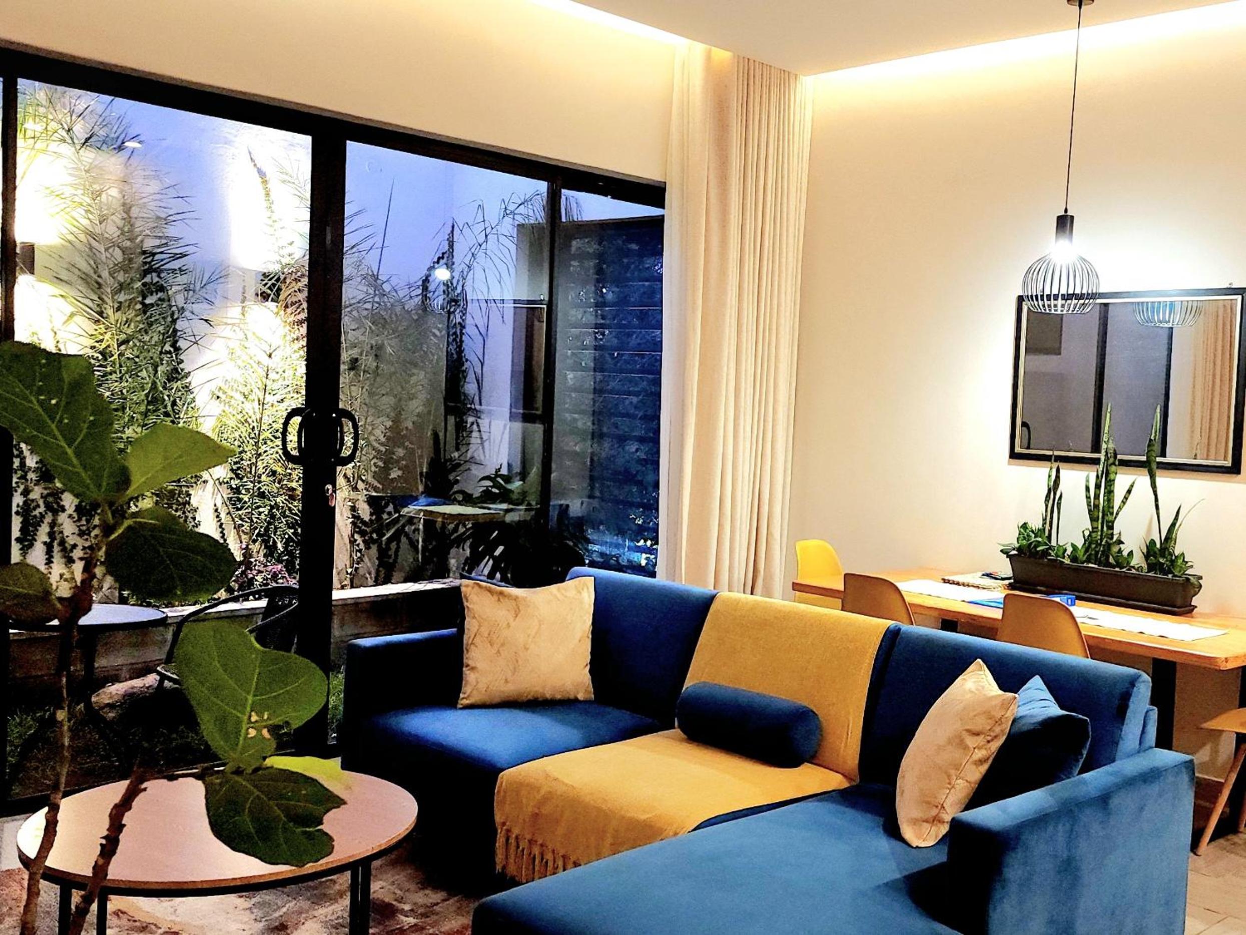 hotel room
