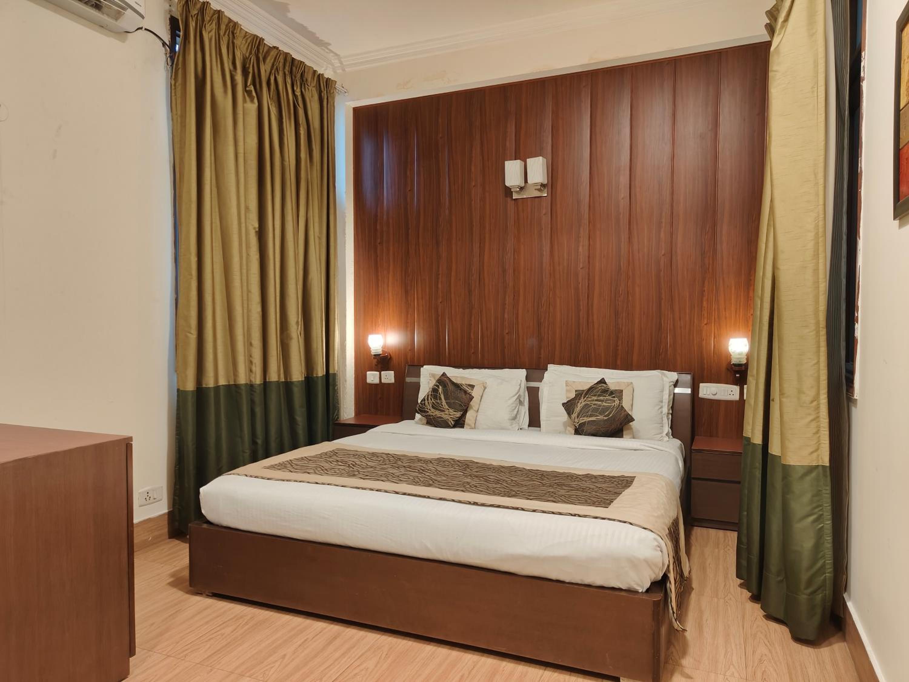 Tavisha Villa Golf Course MG Road