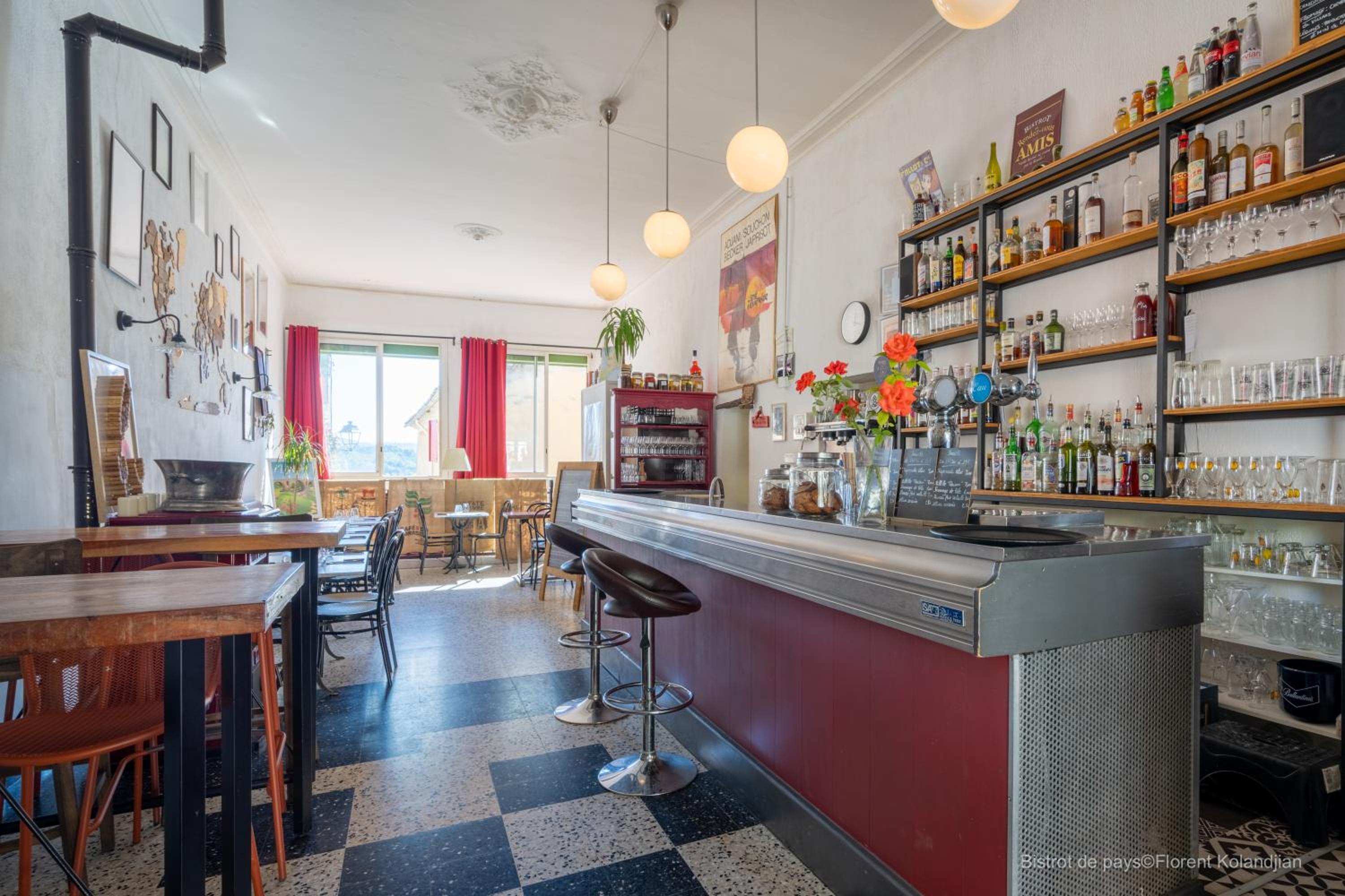 restaurant