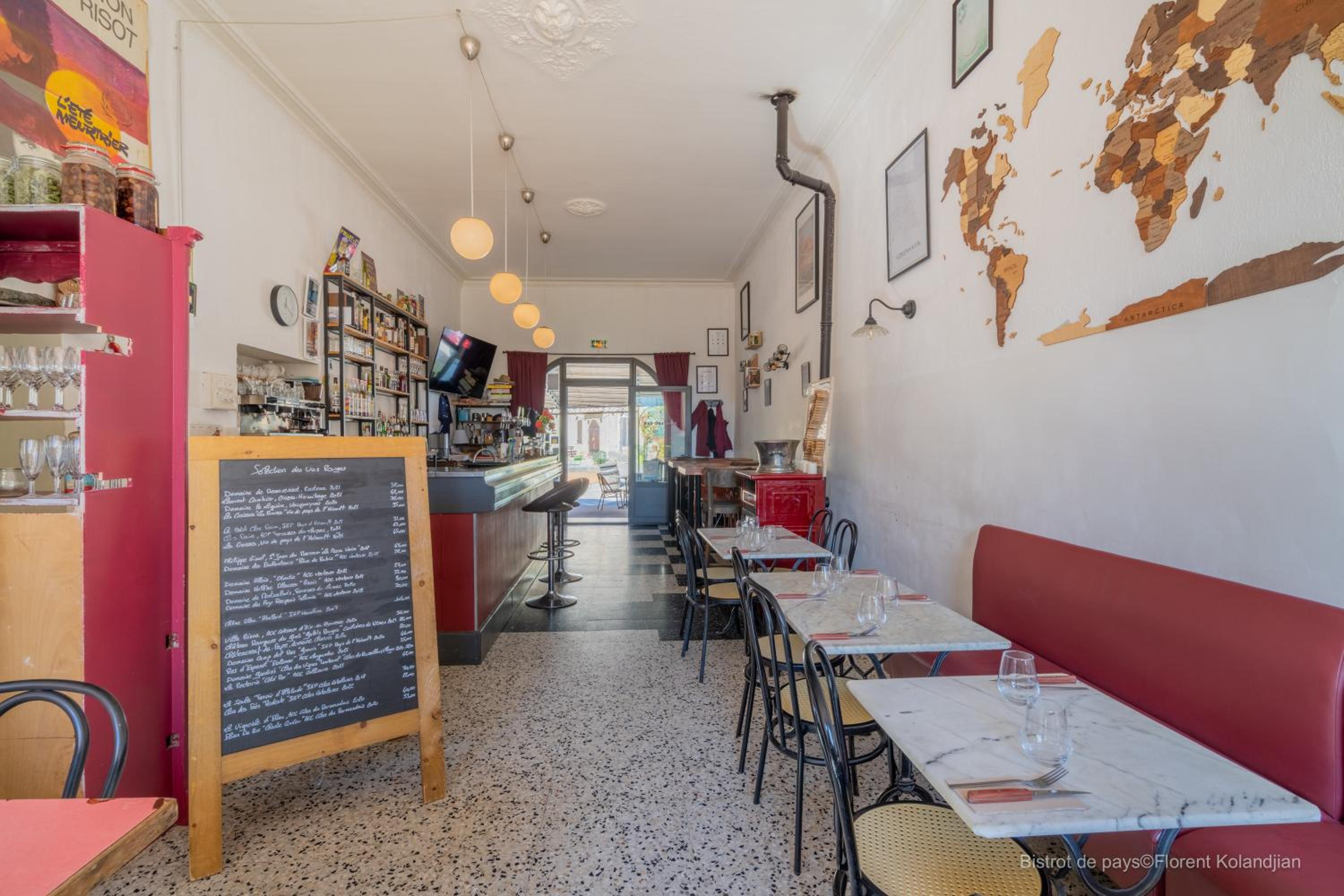 restaurant