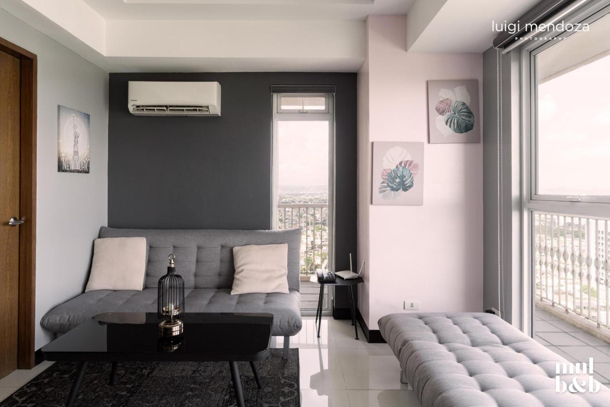 Deluxe 1BR in Venice Grand Canal Free pool use view 2