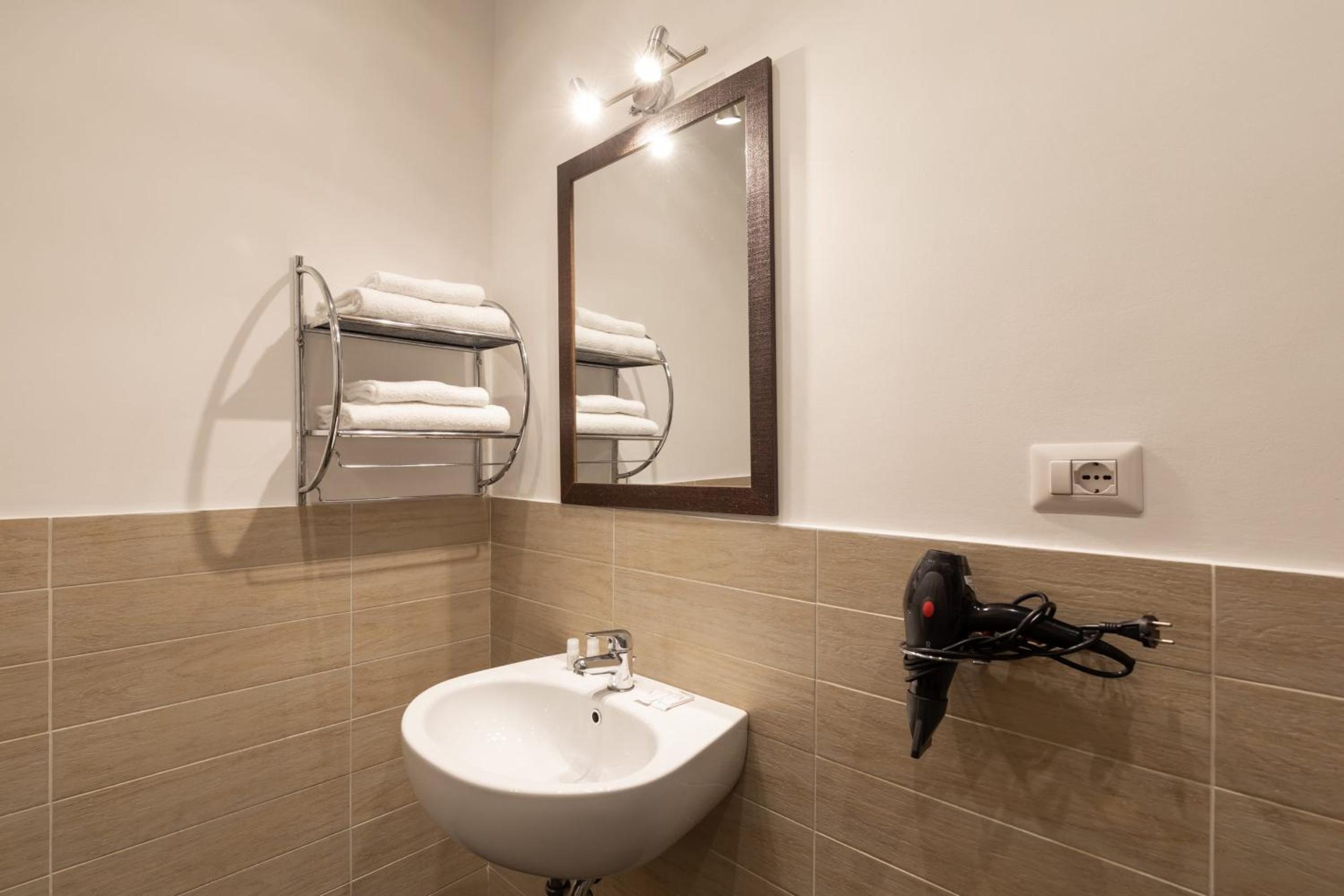 Fleming Suites by Hili