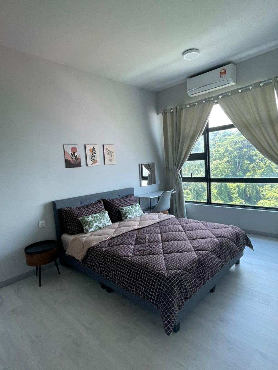Jesselton Quay Seaview homestay with free 1 parking by StayPlace photo 1