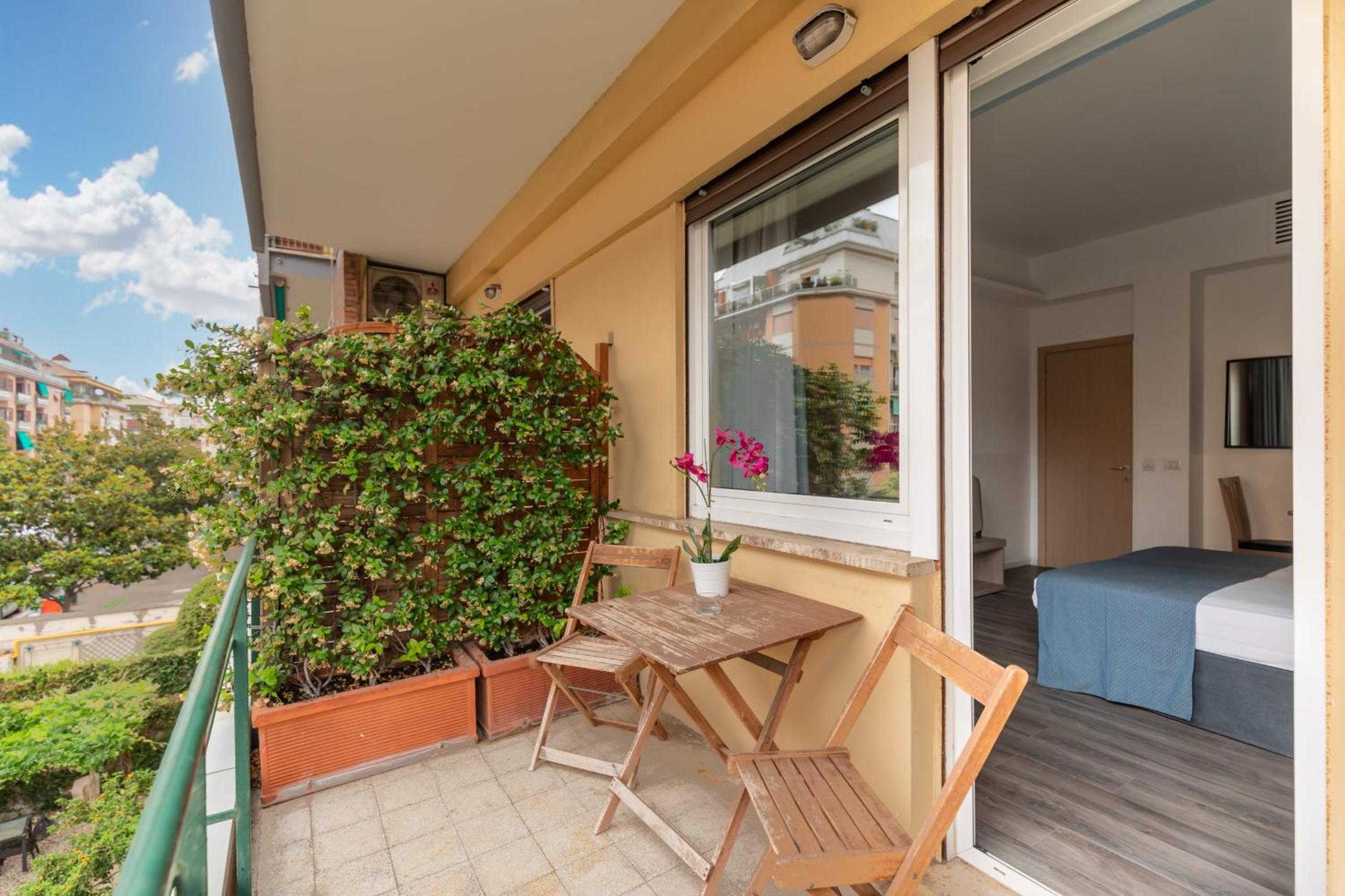 Fleming Suites by Hili