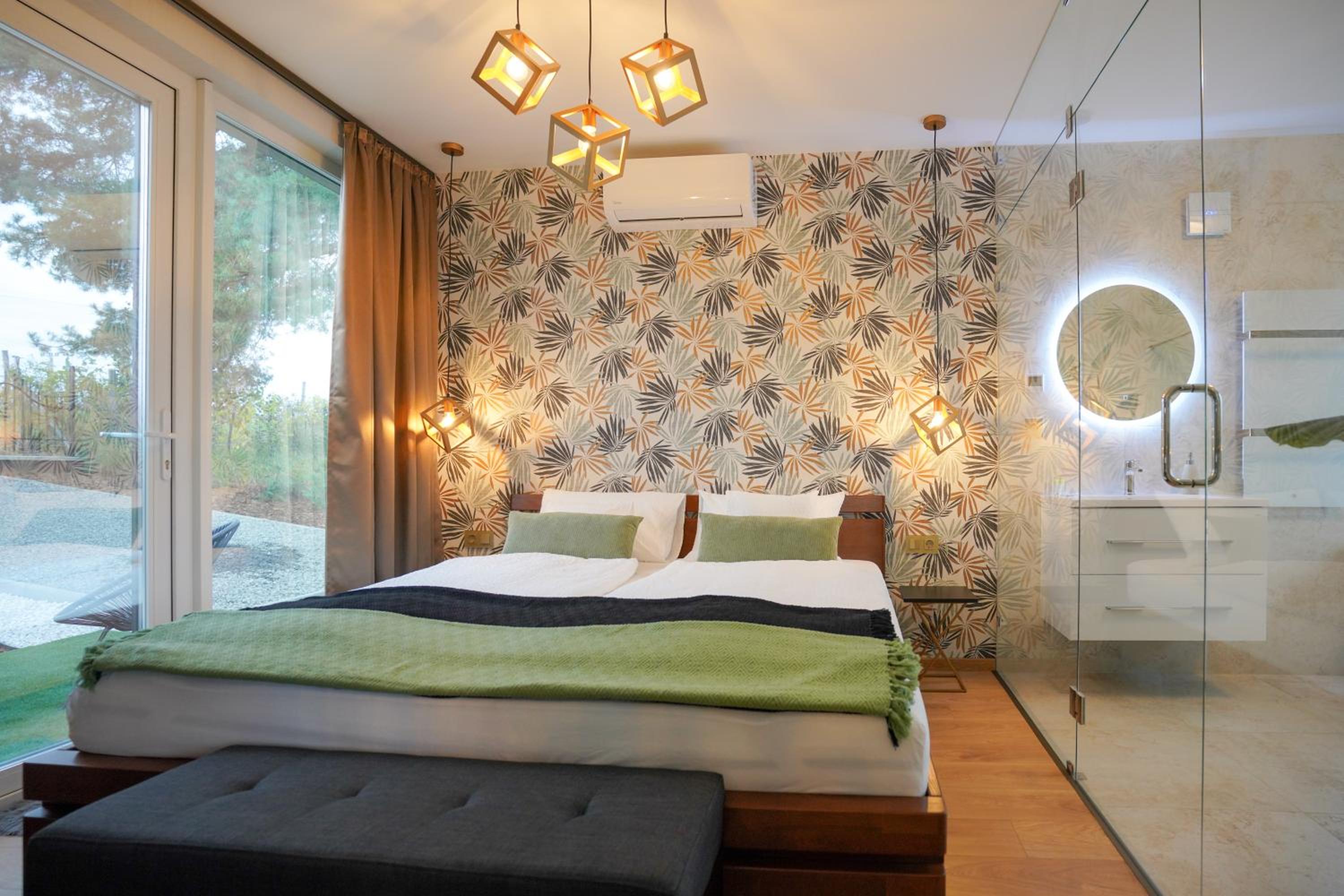 Welcome House Eger view 4