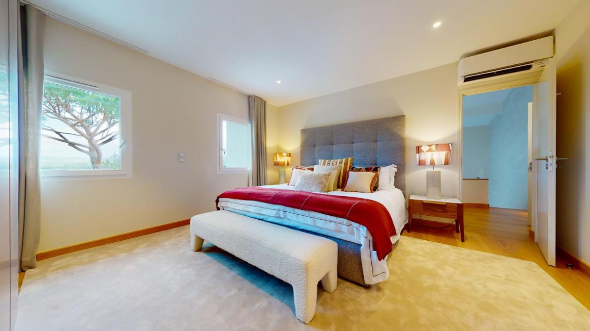 Villa White photo 3