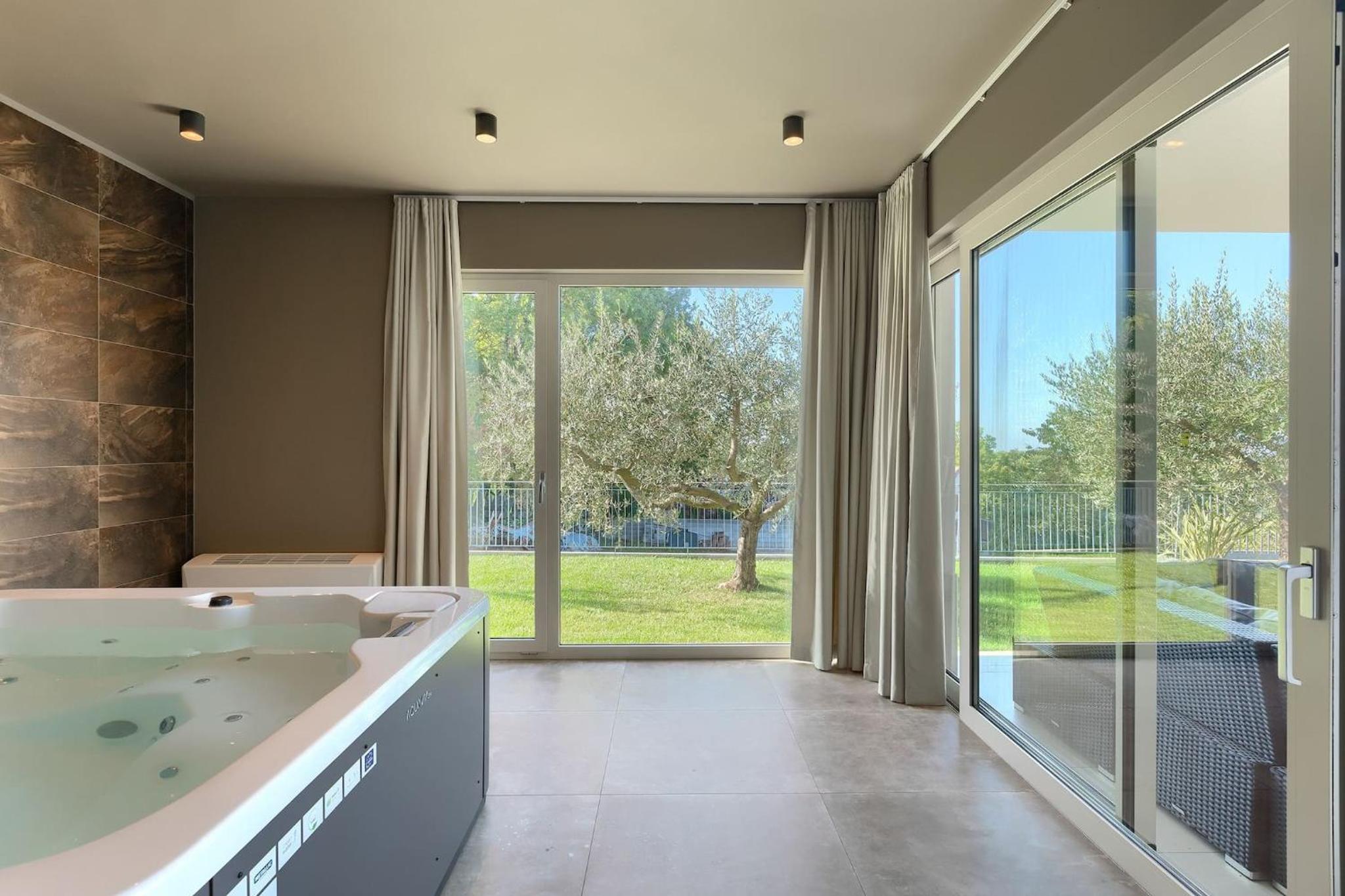 Modern villa Grgo with pool and jacuzzi in Tinjan view 5