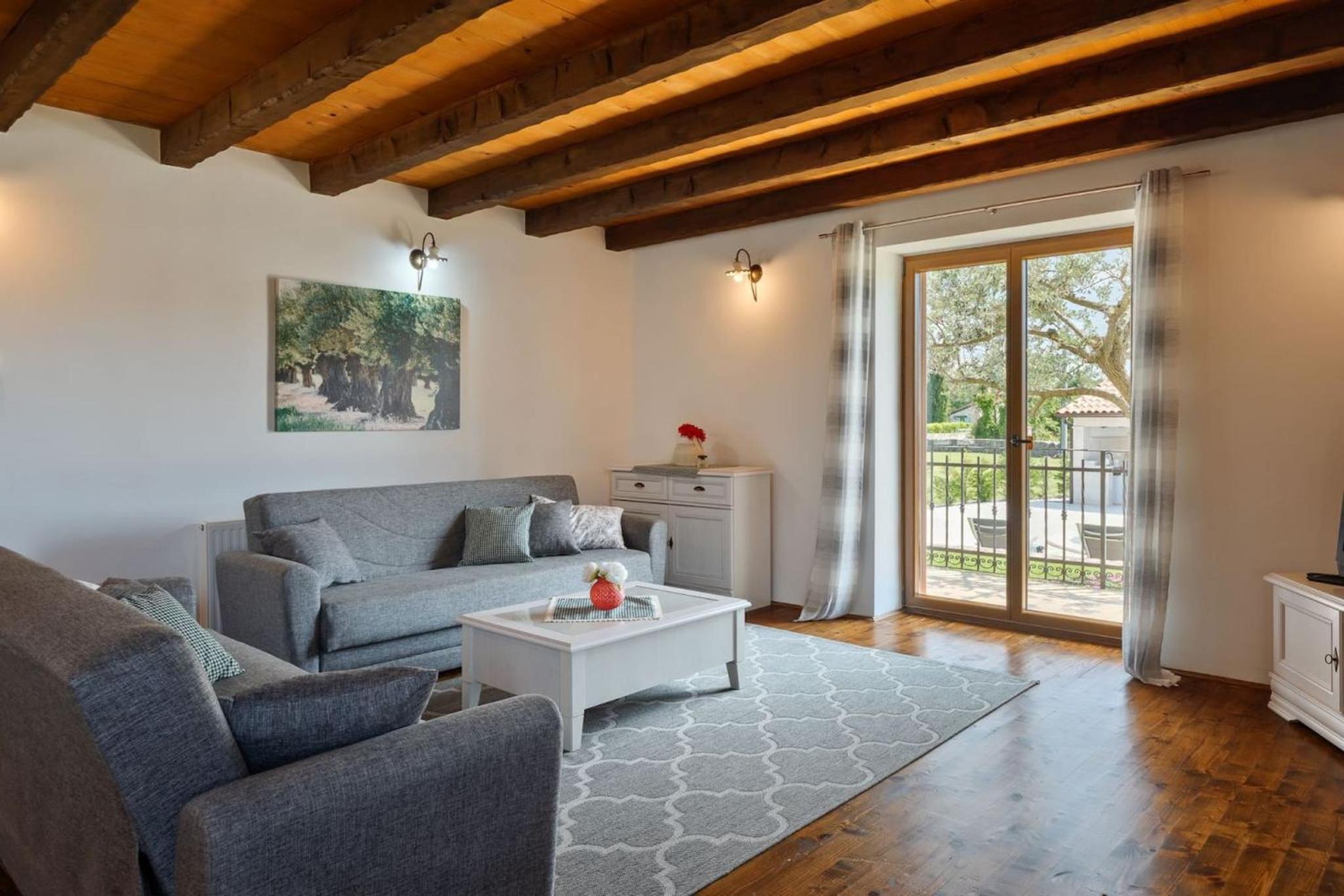 Rustic villa Marijanin Vrt with pool in Tinjan view 5