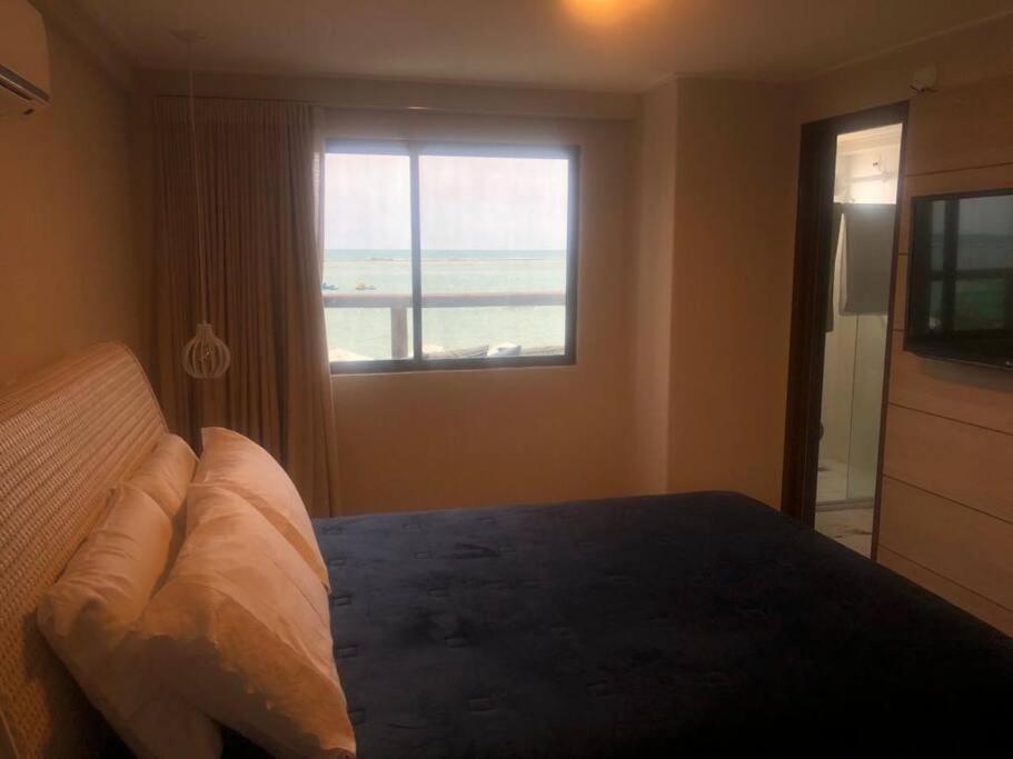 Condomínio Barra Bali apartamento térreo de frente para mar
