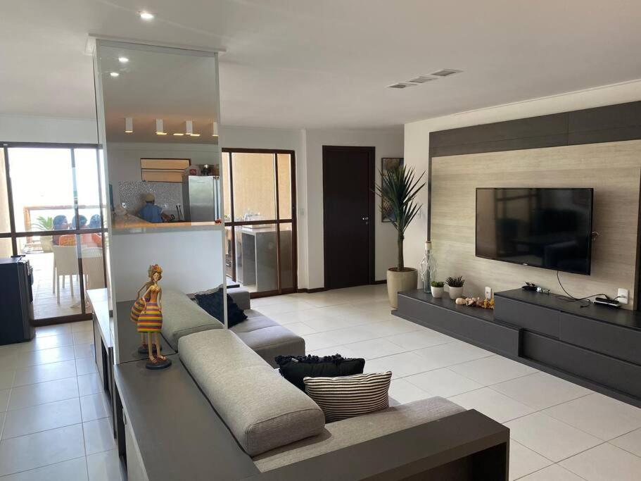 Condomínio Barra Bali apartamento térreo de frente para mar