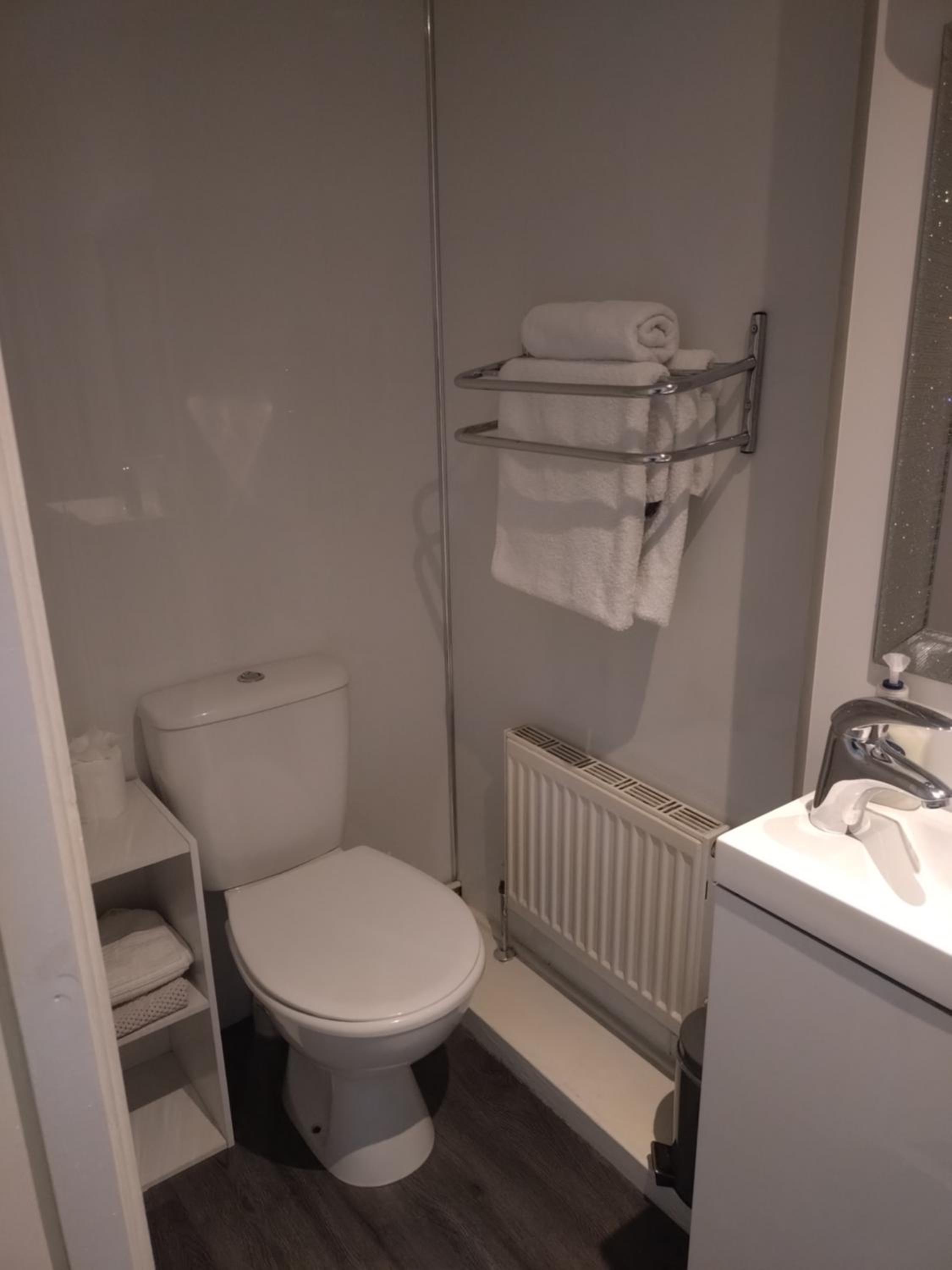 Anchorage Accommodation