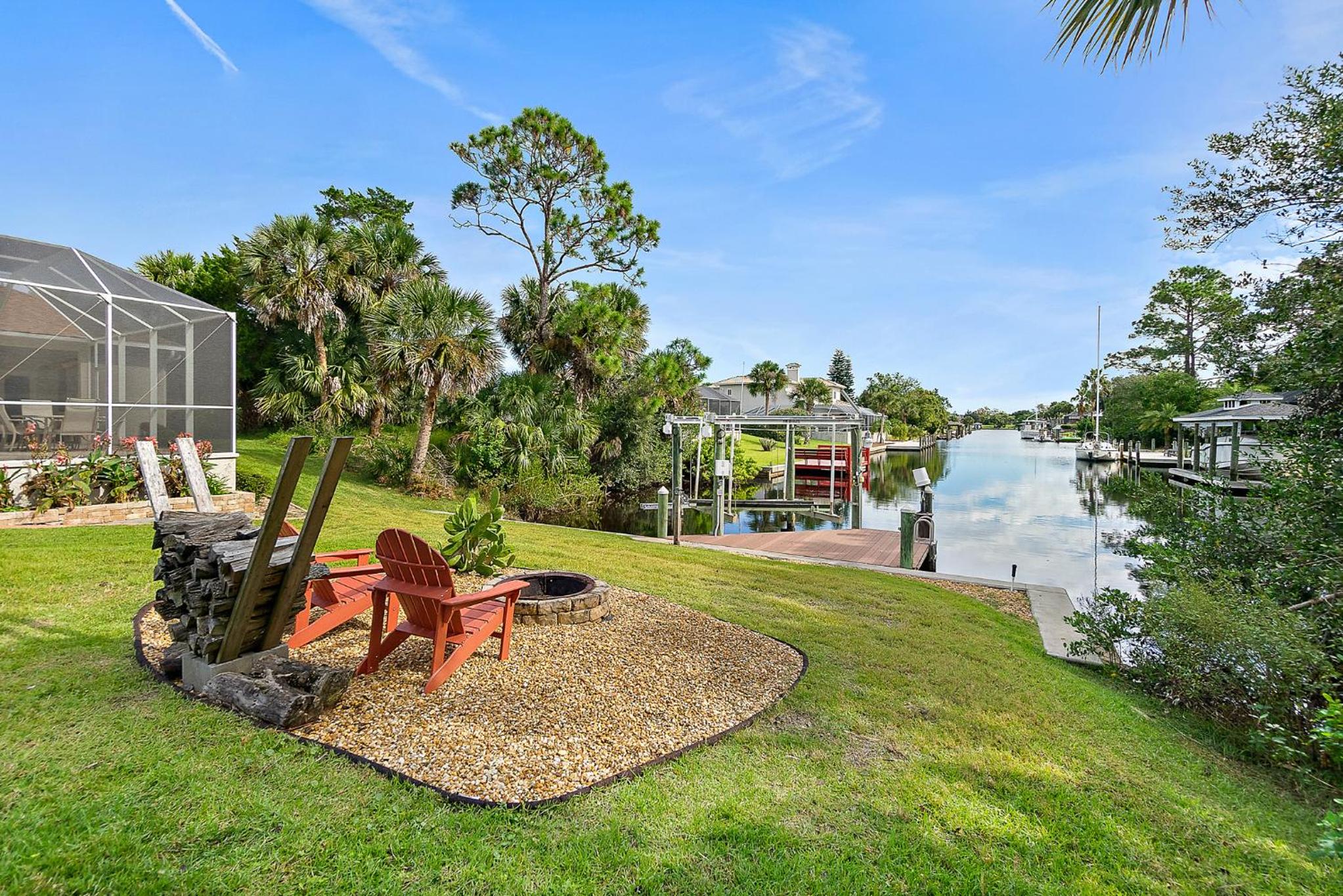 Canal Waterfront Home with Private Pool view 4