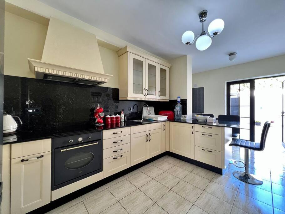 Beautiful 3-bedroom house in Sonnenland