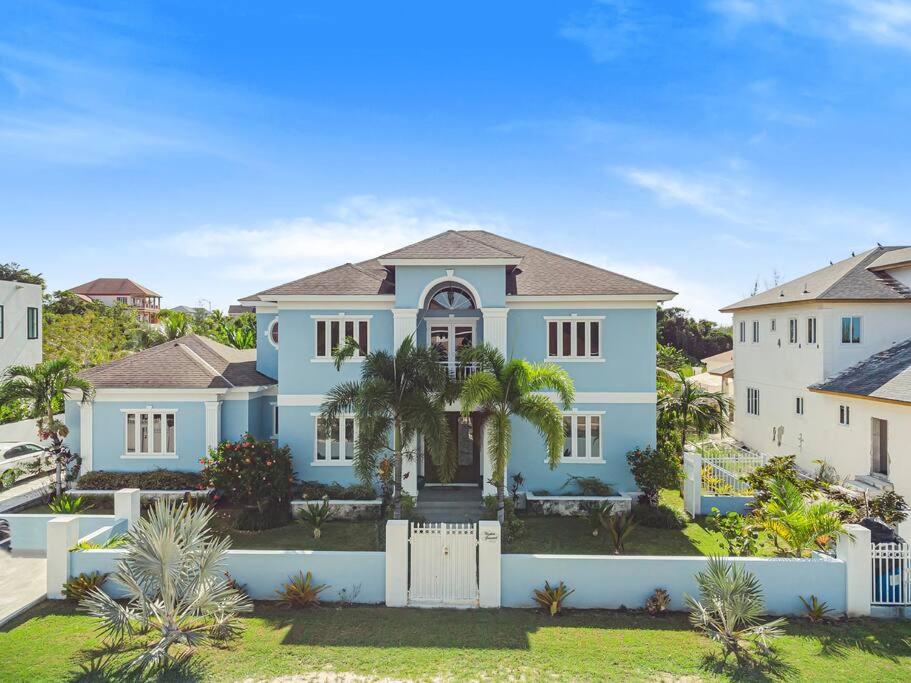 Blu Diamond Luxury Estate Home