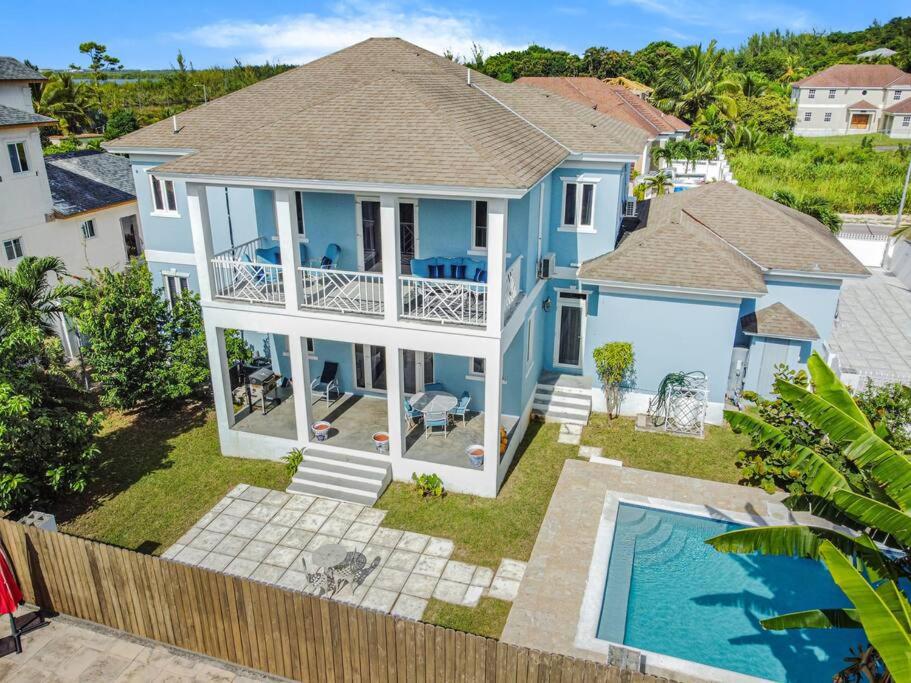 Blu Diamond Luxury Estate Home