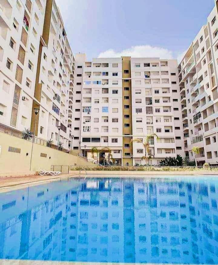 somptueux studio pour la location saisonnière dans une résidence avec piscine et ascenseur view 5