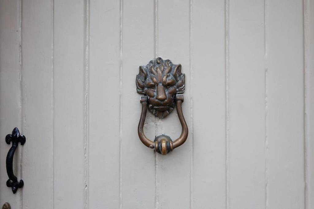 Period Charm in the heart of the Cotswold's