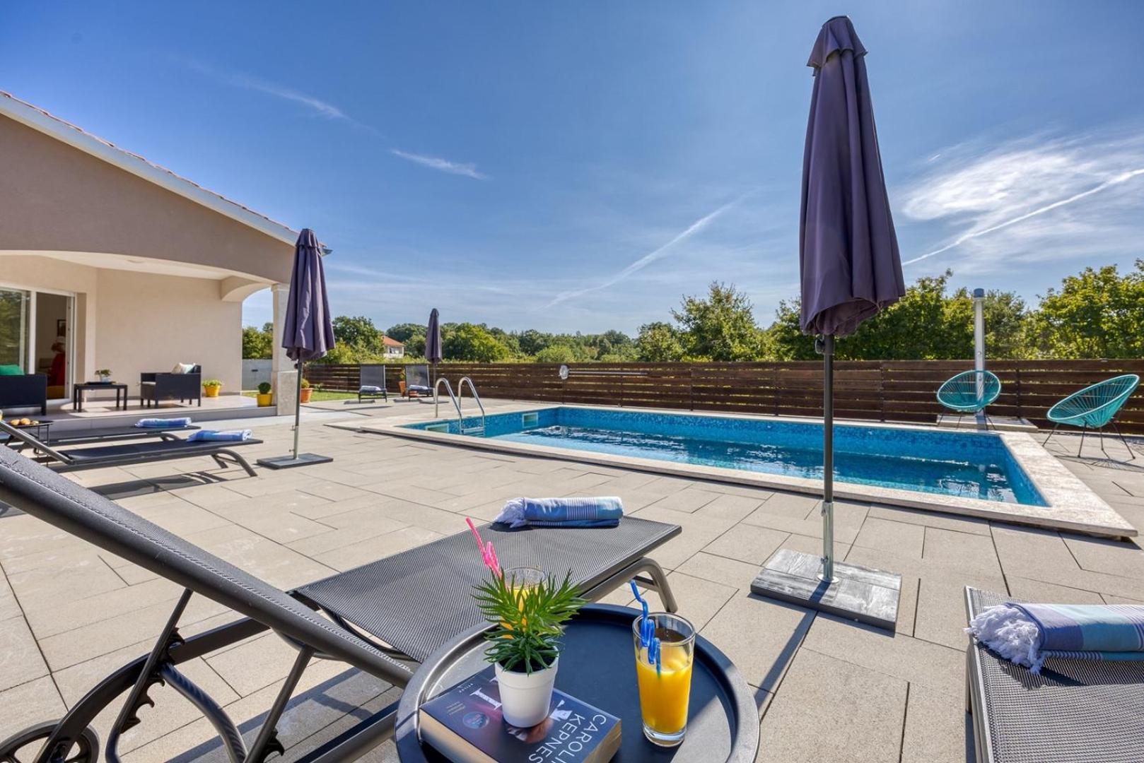 Villa Brijona view 3