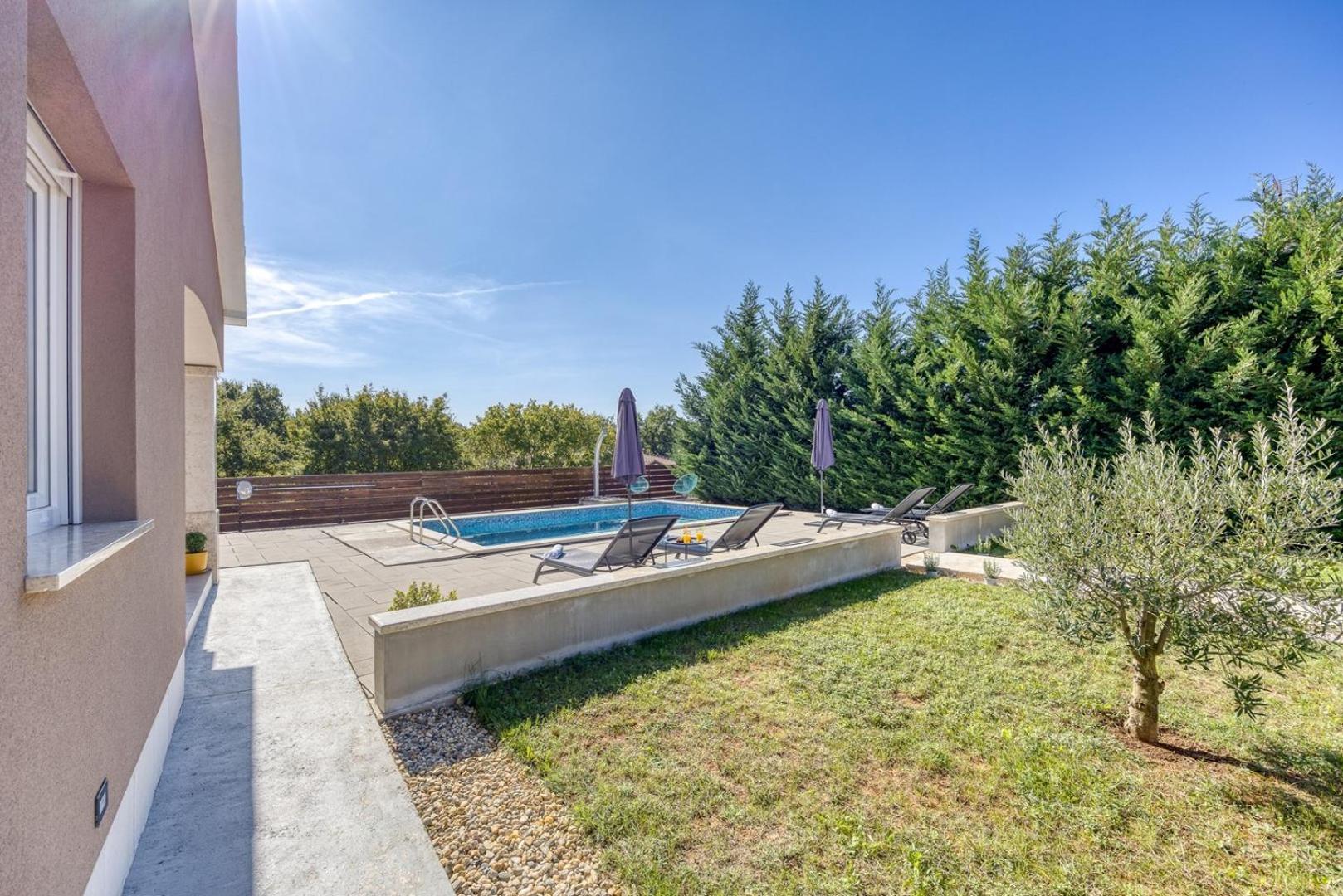 Villa Brijona view 4