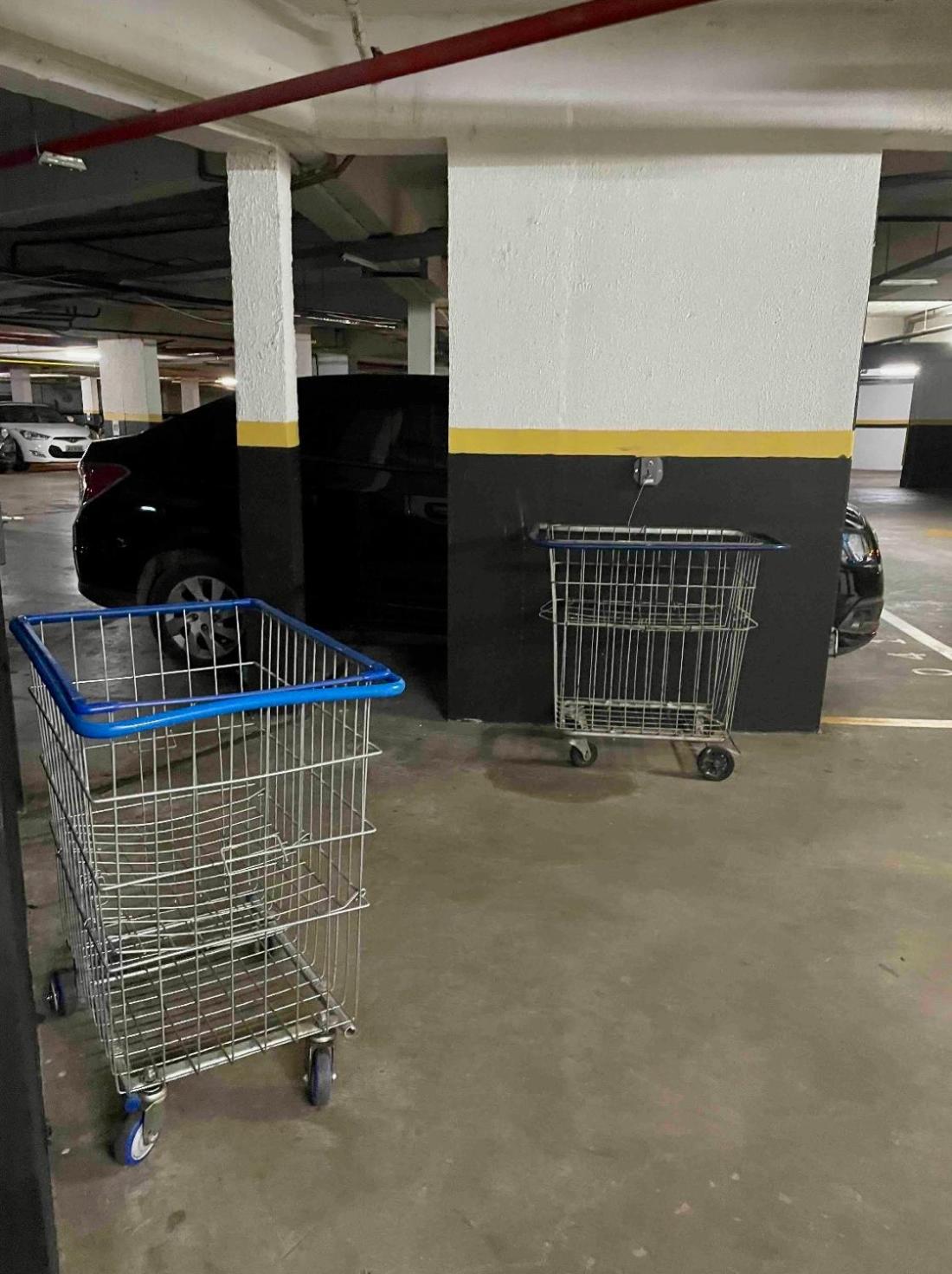 Ap completo com ar e garagem coberta próximo ao metrô