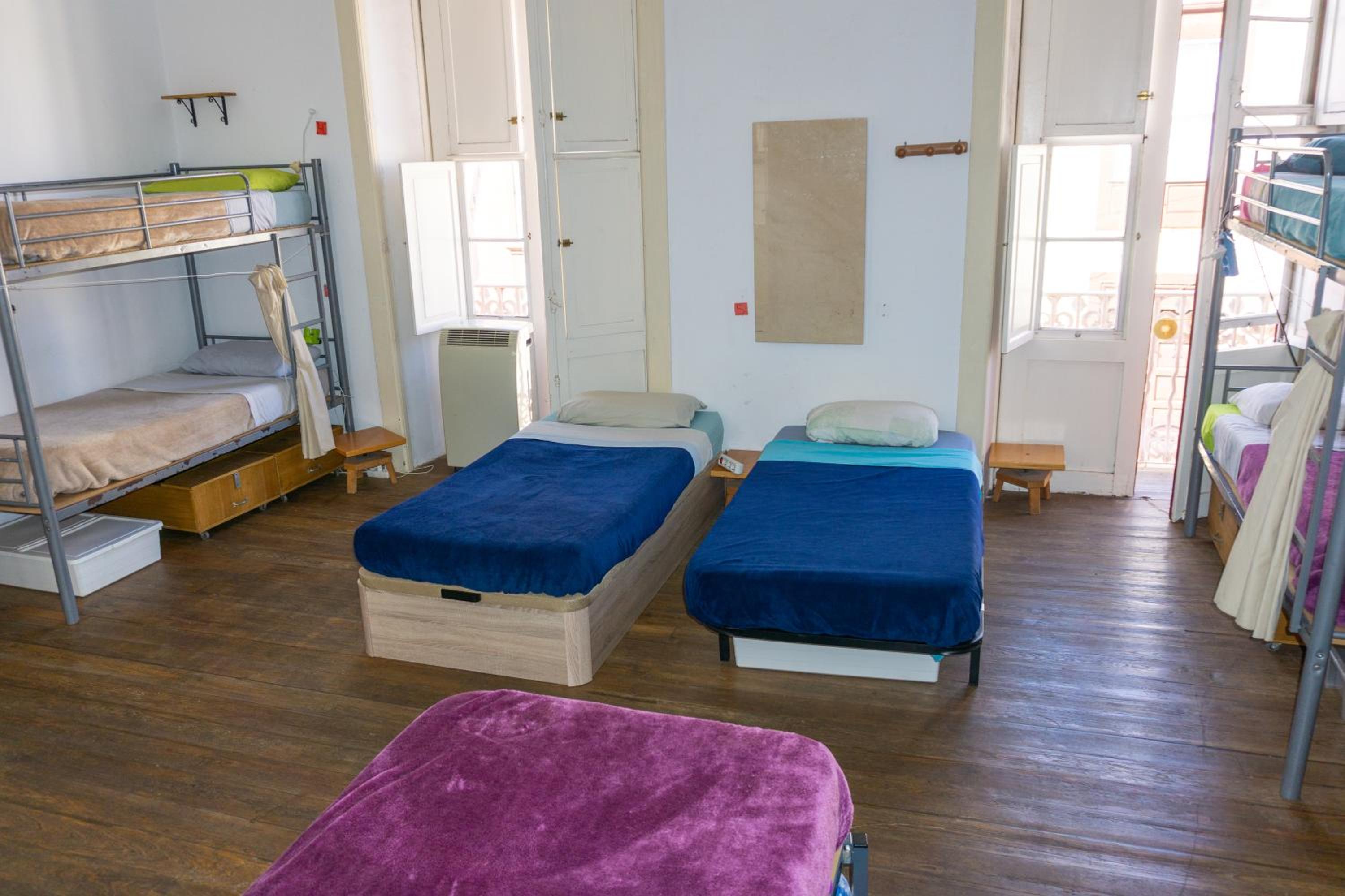Hostel Albergue La Casa Encantada