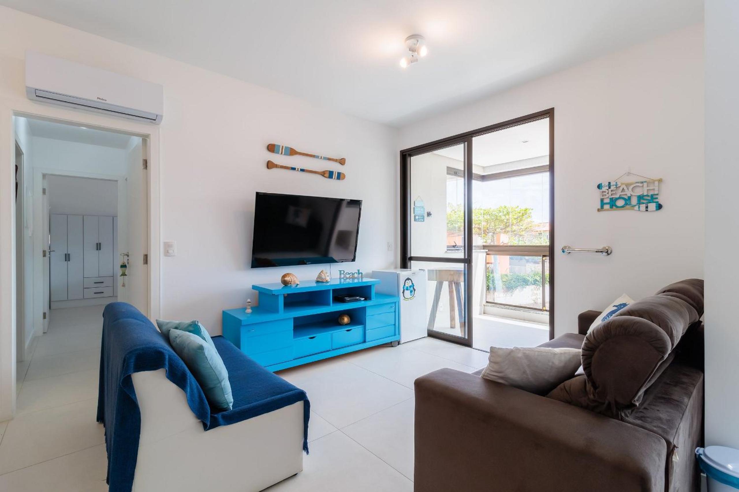 Apartments with pools 200m from the sea Floripa-SC ADC
