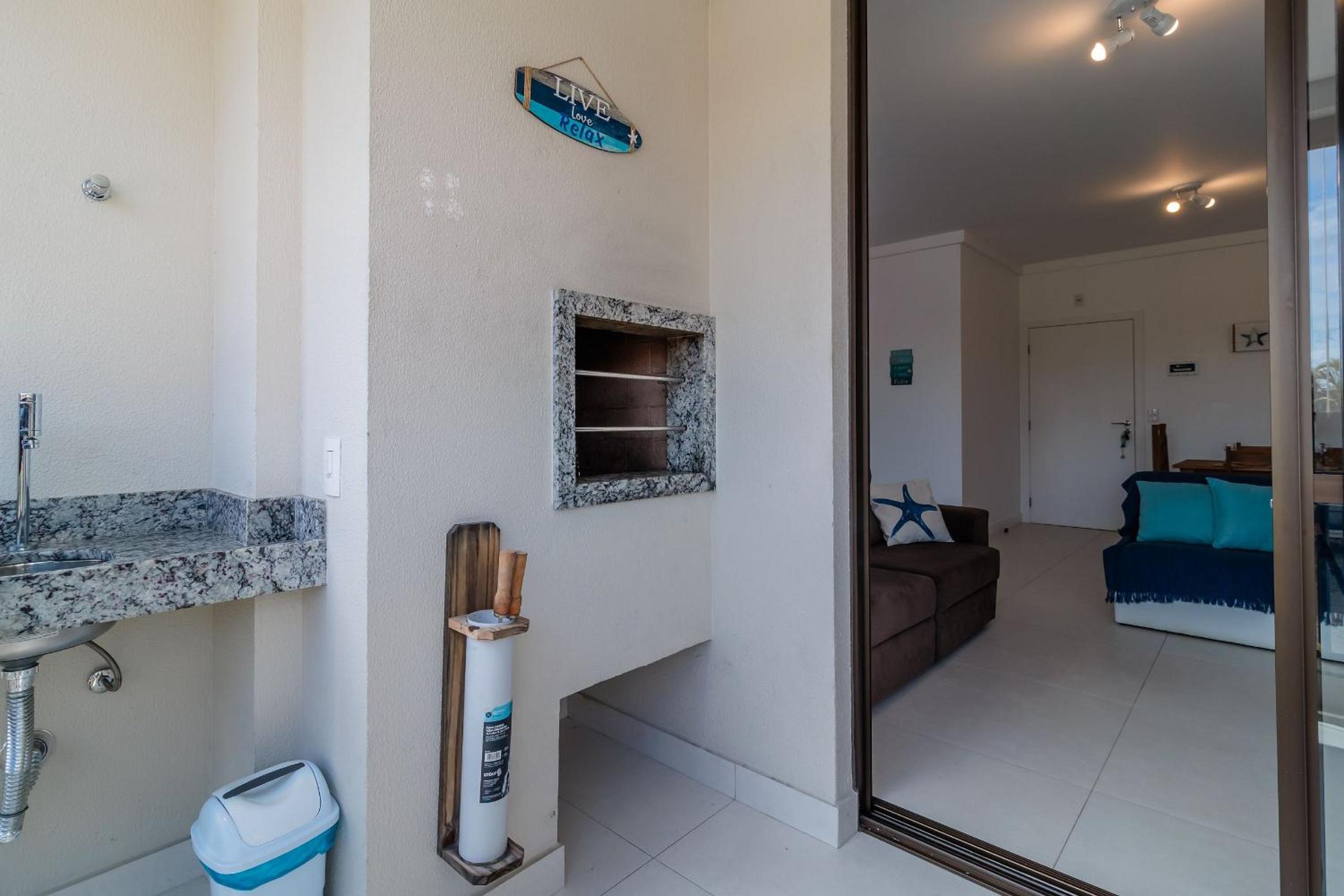 Apartments with pools 200m from the sea Floripa-SC ADC