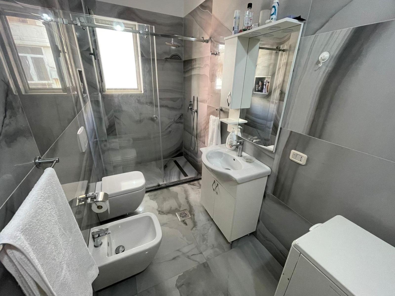 2 Bedroom seaview Vlora Promenade