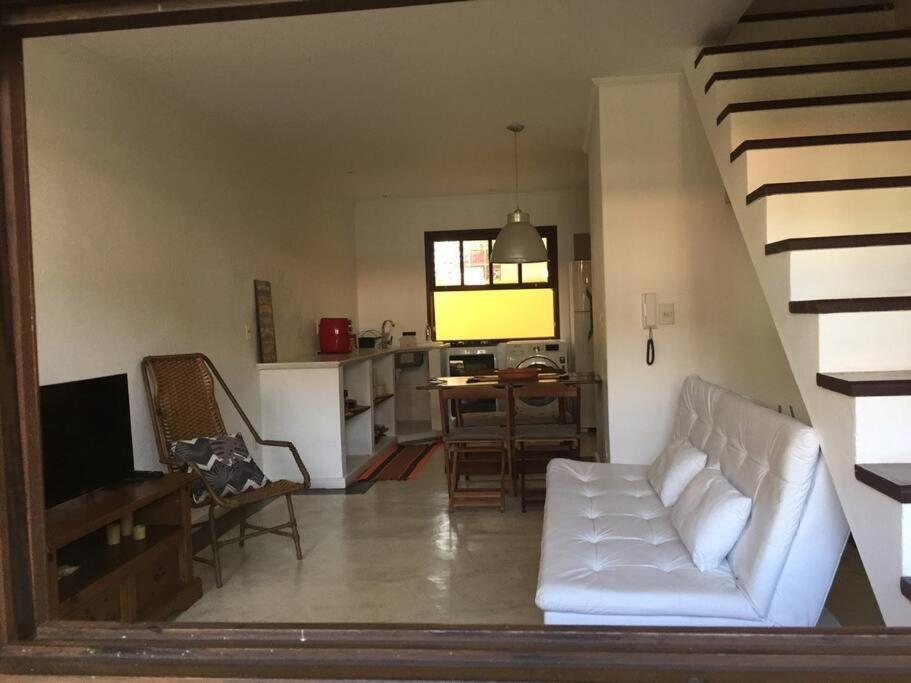La Maison Jaune