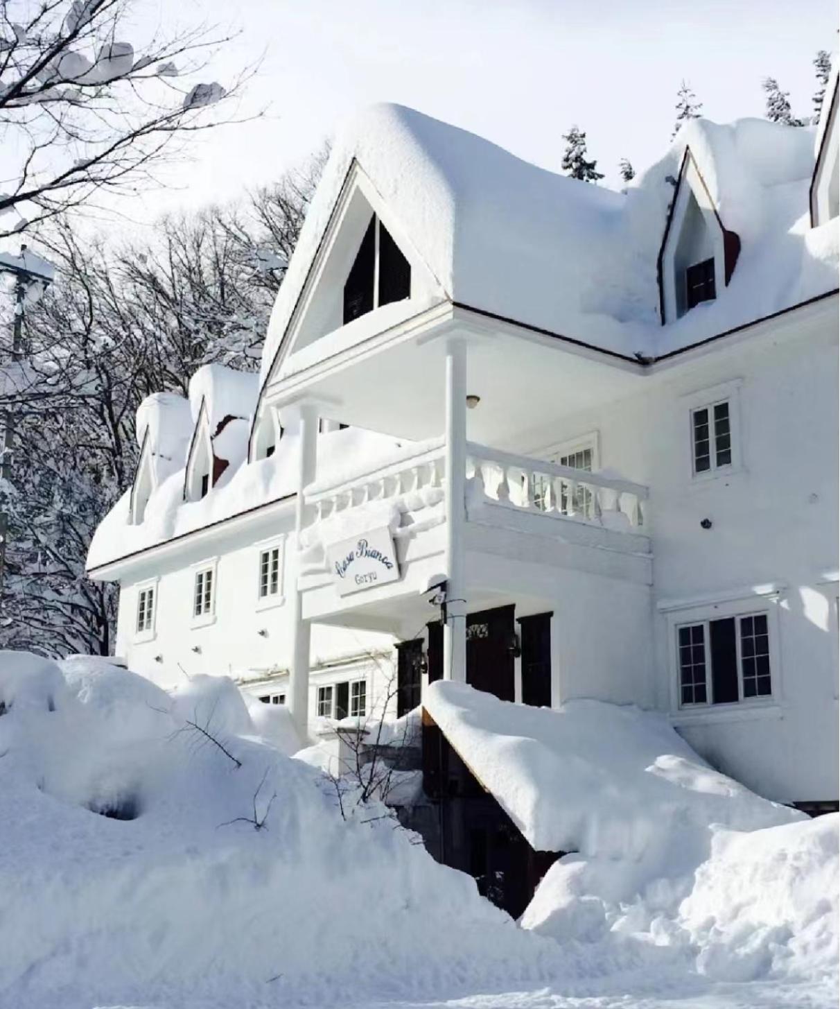 Casa Bianca Hakuba Goryu view 2