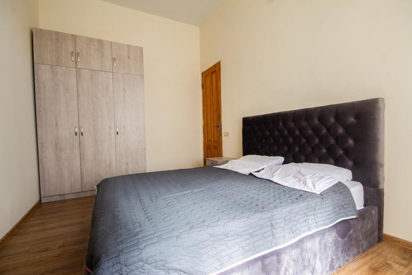 Center Apartment 3 Rooms view 5