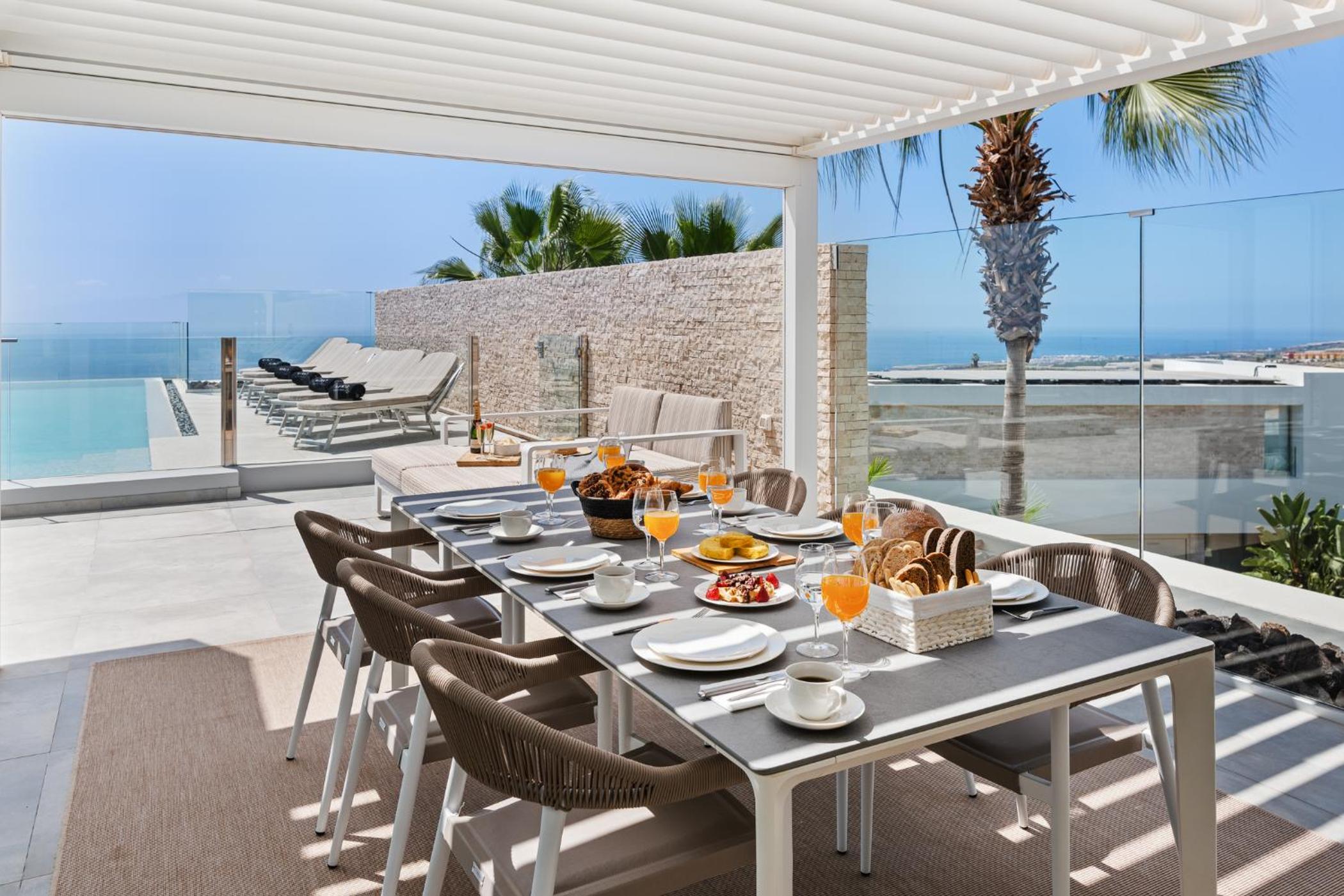Karat Villa Zambrano