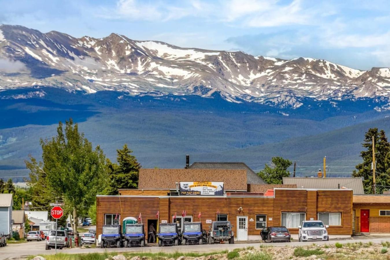 8 Private room in heart of Leadville dog friendly view 4