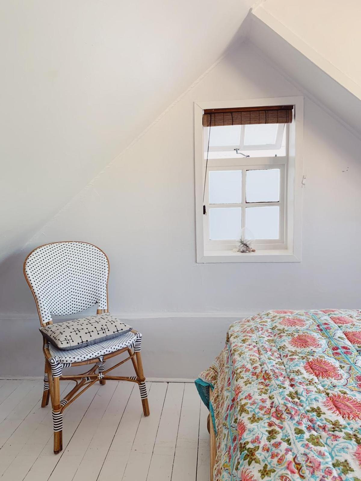 Cottage On Windsor view 5