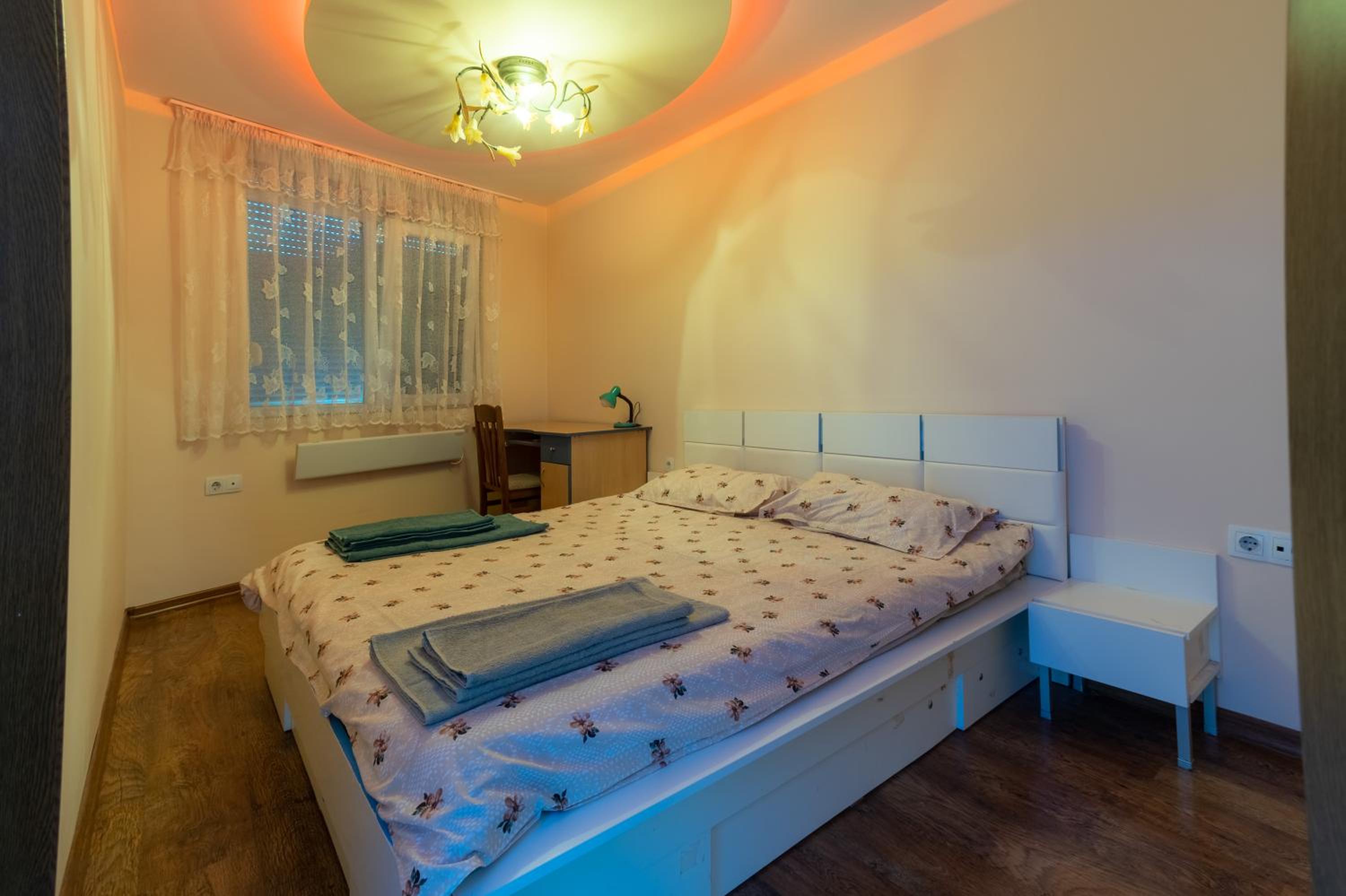 Cozy Apart TOP Center AUBG Free Garage Parking