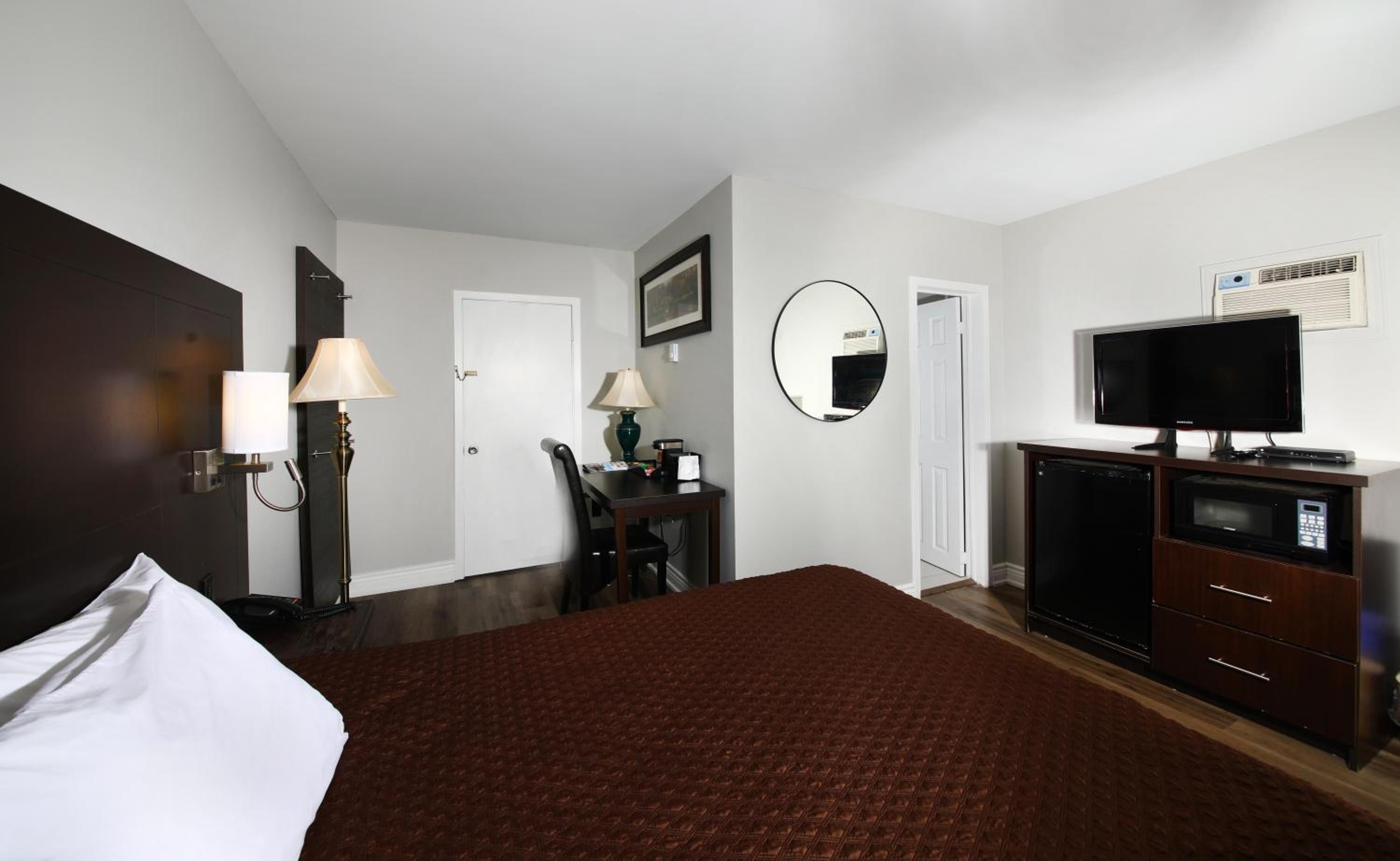 Cedar Lodge Motel