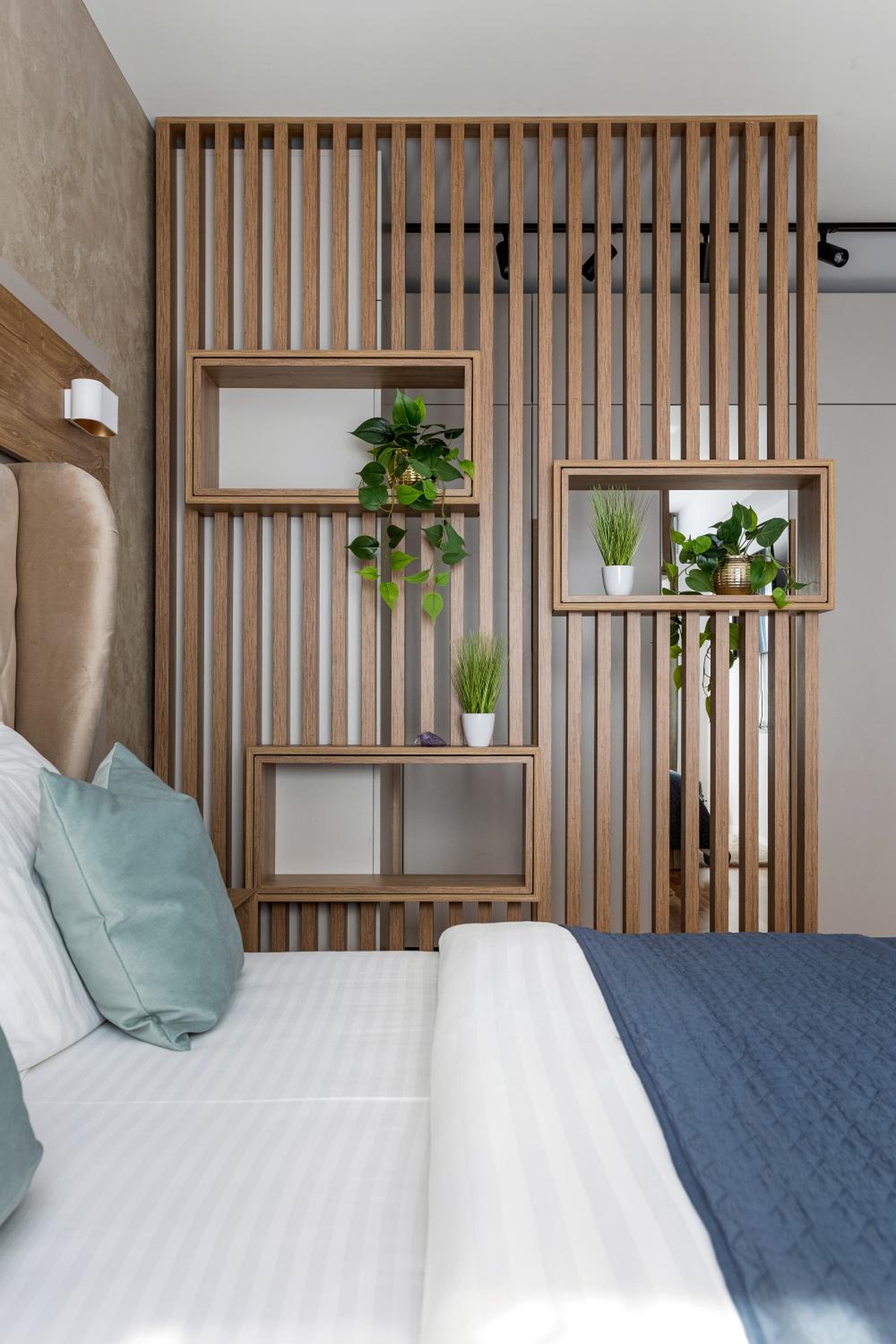 Origins - Deluxe Central Apartment with Private Secured Parking view 5